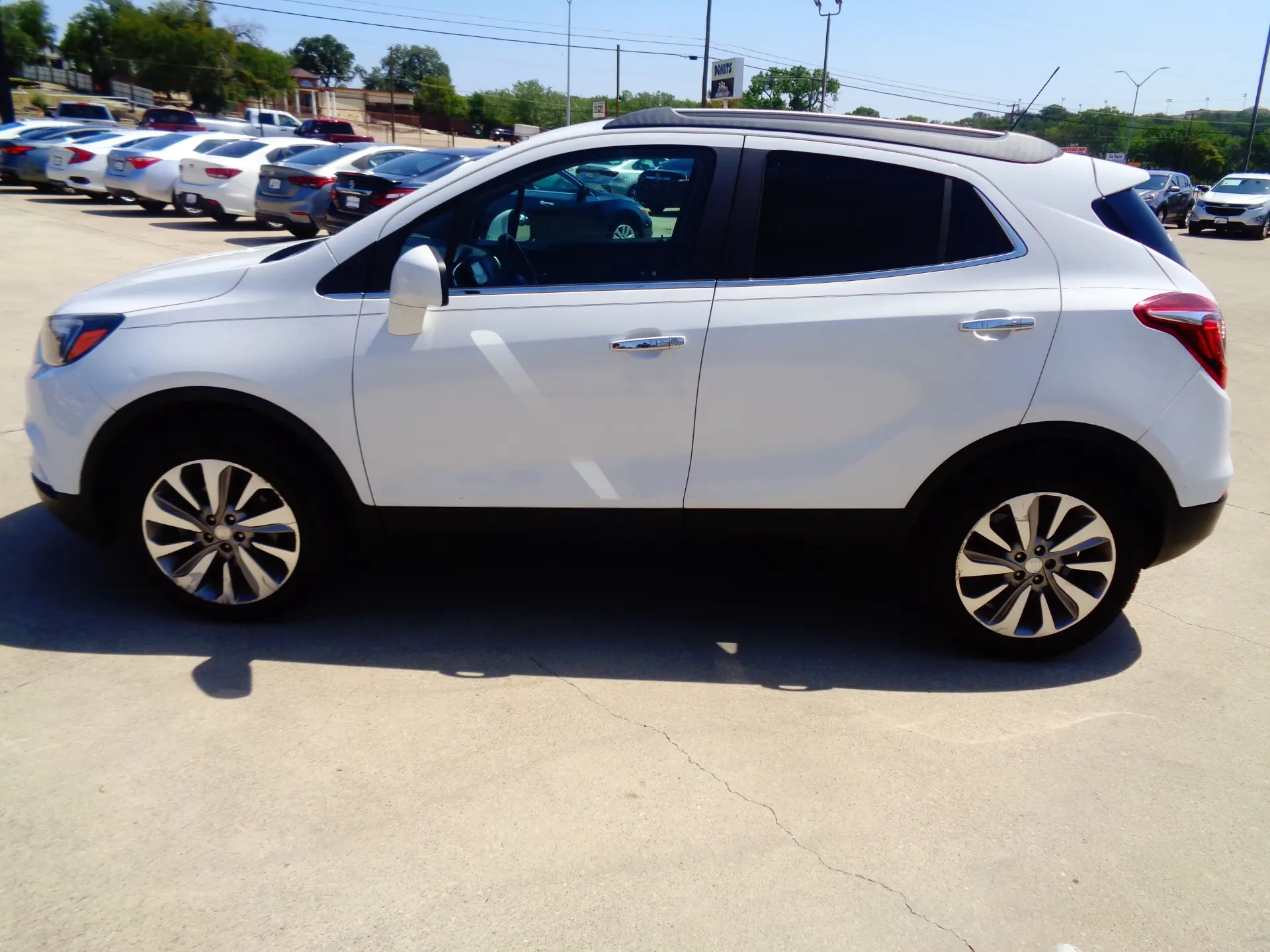 2020 Buick Encore Preferred AWD photo 5