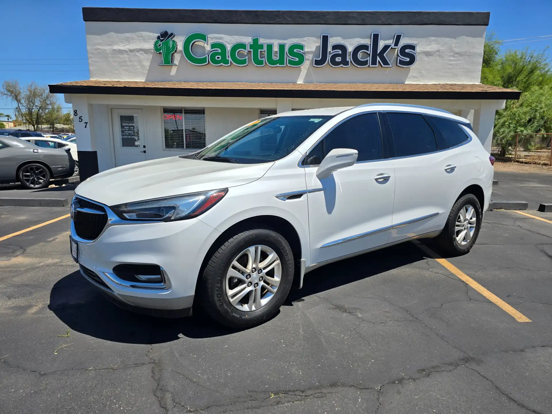 2019 Buick Enclave Essence's photo