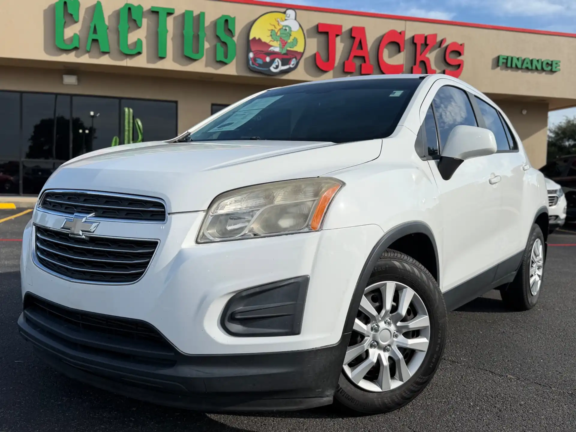 2016 Chevrolet Trax LS's photo