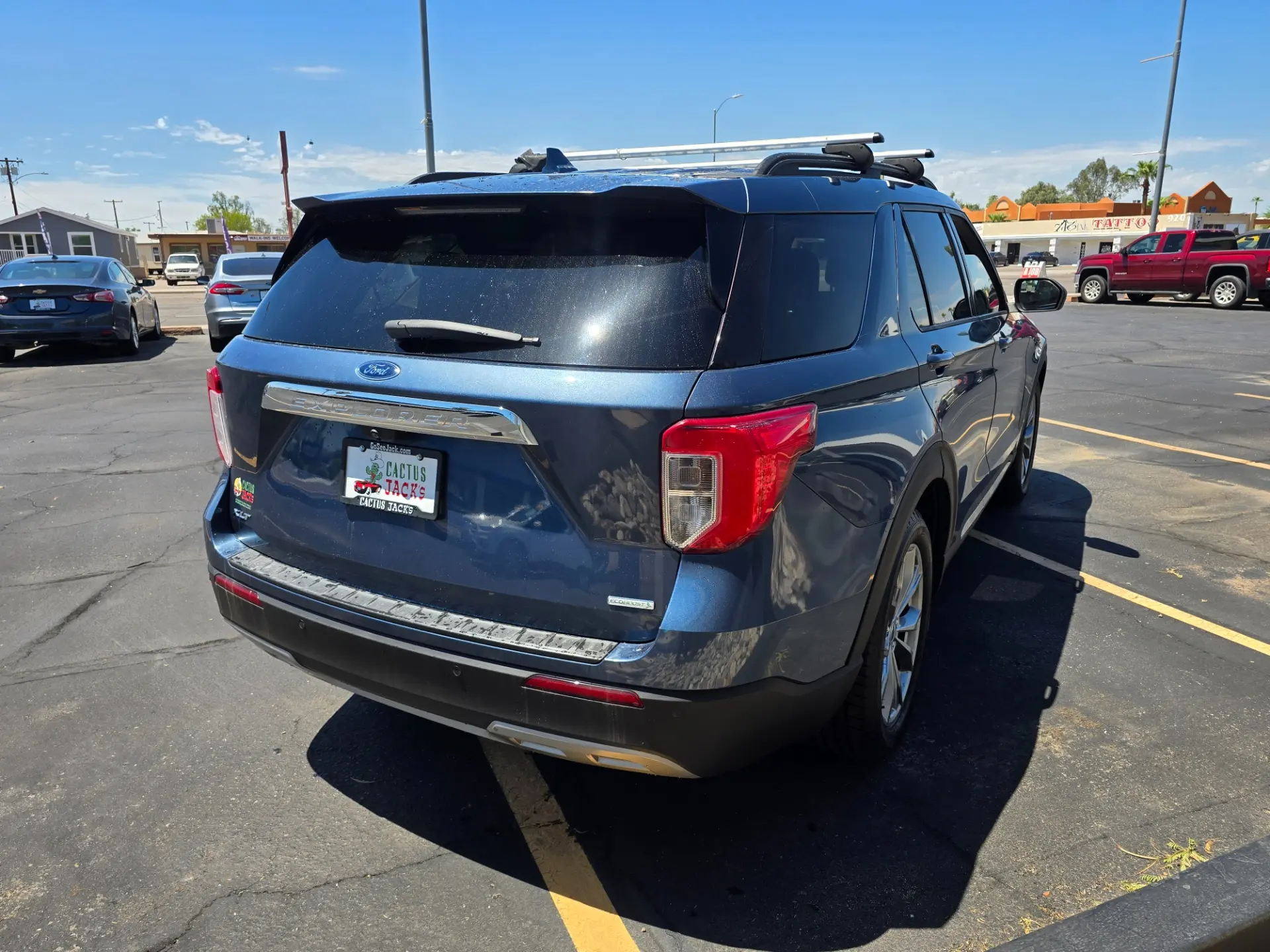 2020 Ford Explorer XLT RWD photo 5