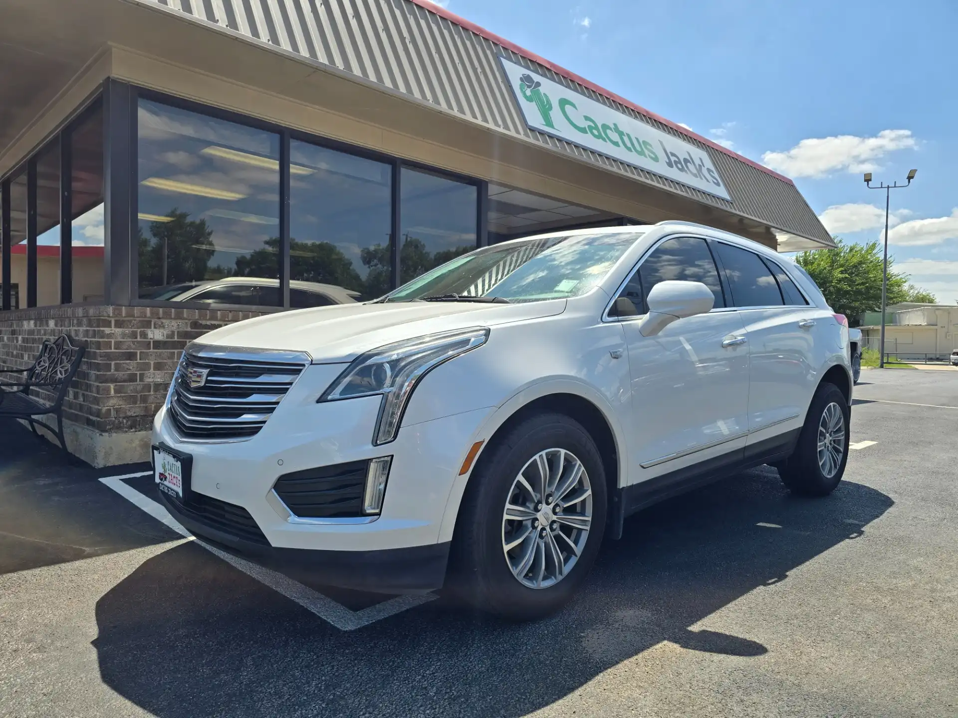 2017 Cadillac XT5 FWD Luxury's photo