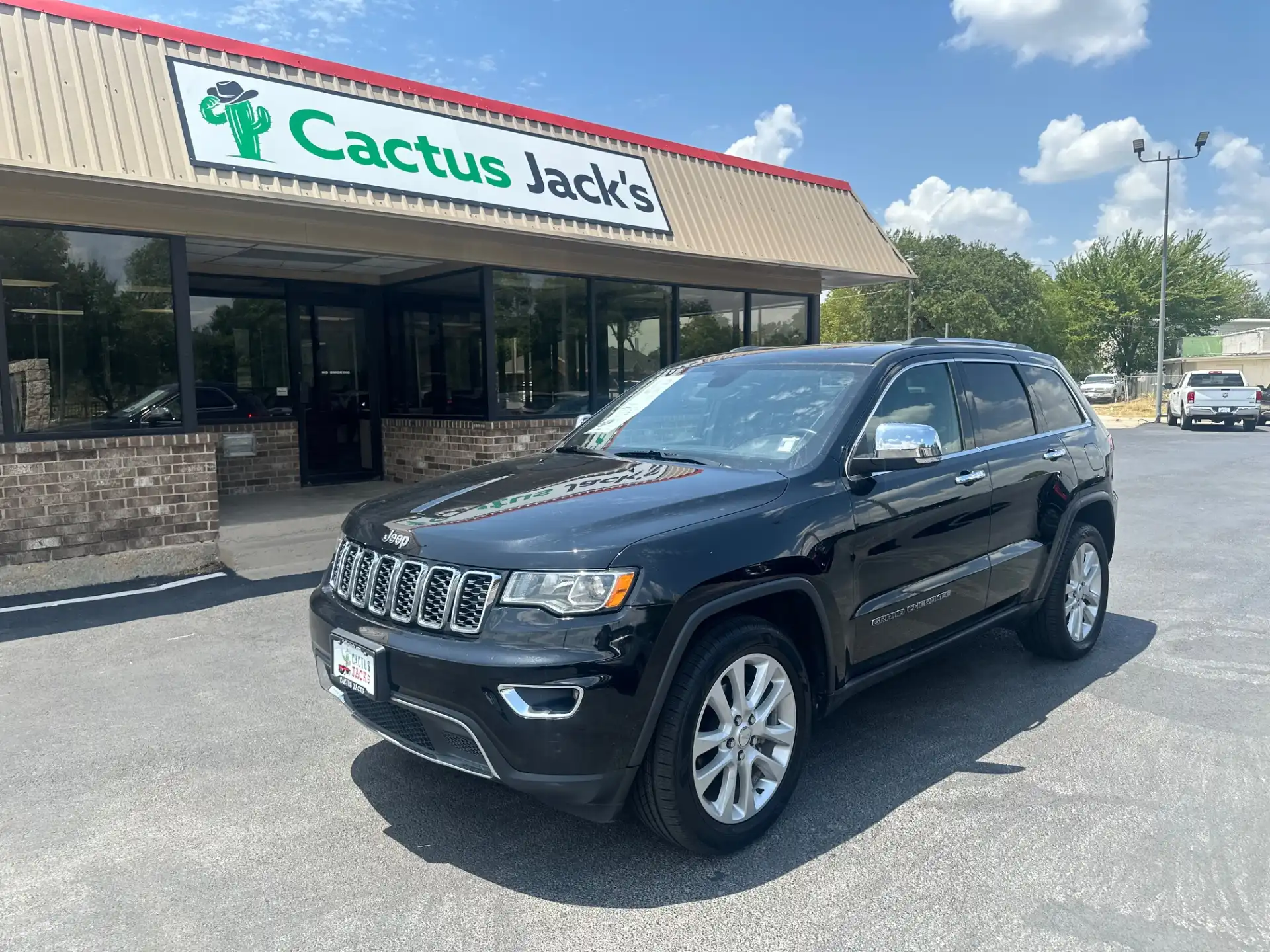 2017 Jeep Grand Cherokee Limited's photo