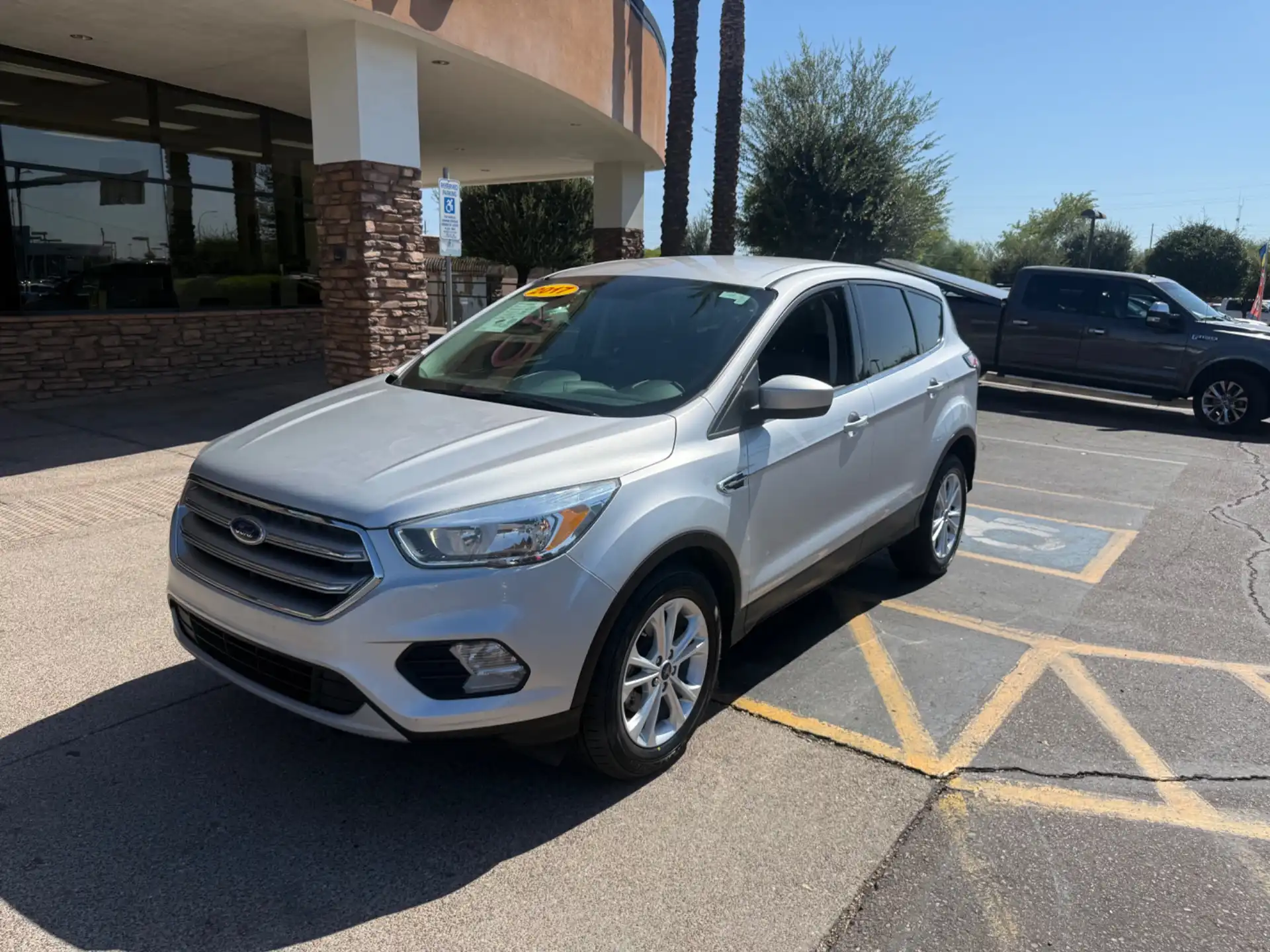 2017 Ford Escape SE's photo