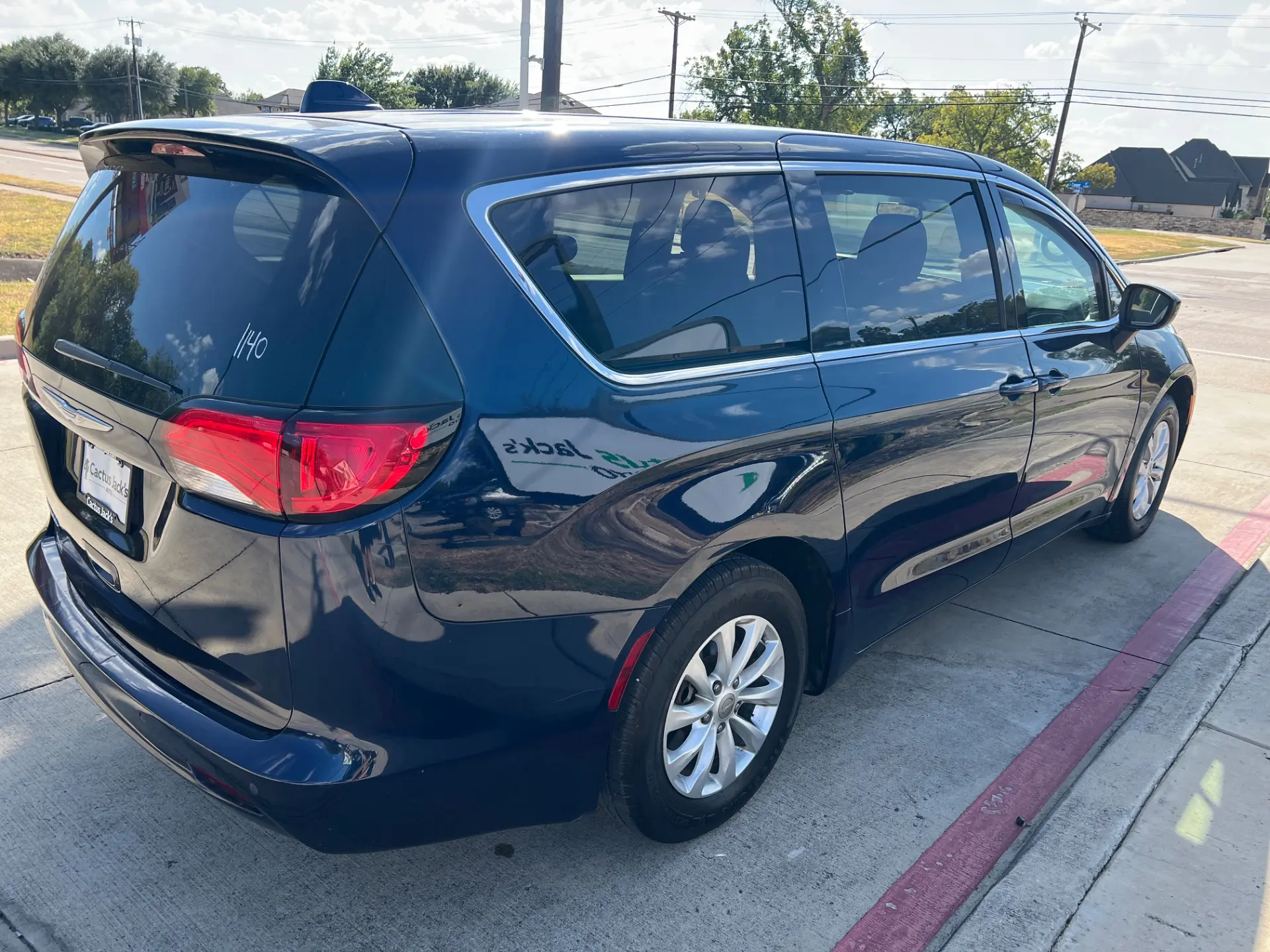 2018 Chrysler Pacifica LX photo 5