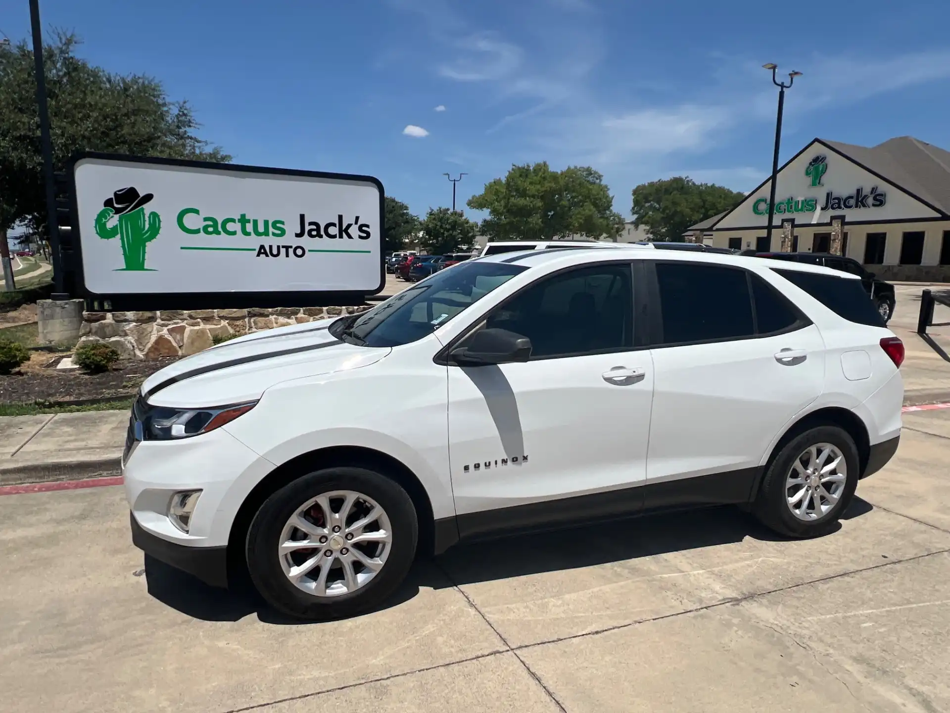 2021 Chevrolet Equinox LS's photo