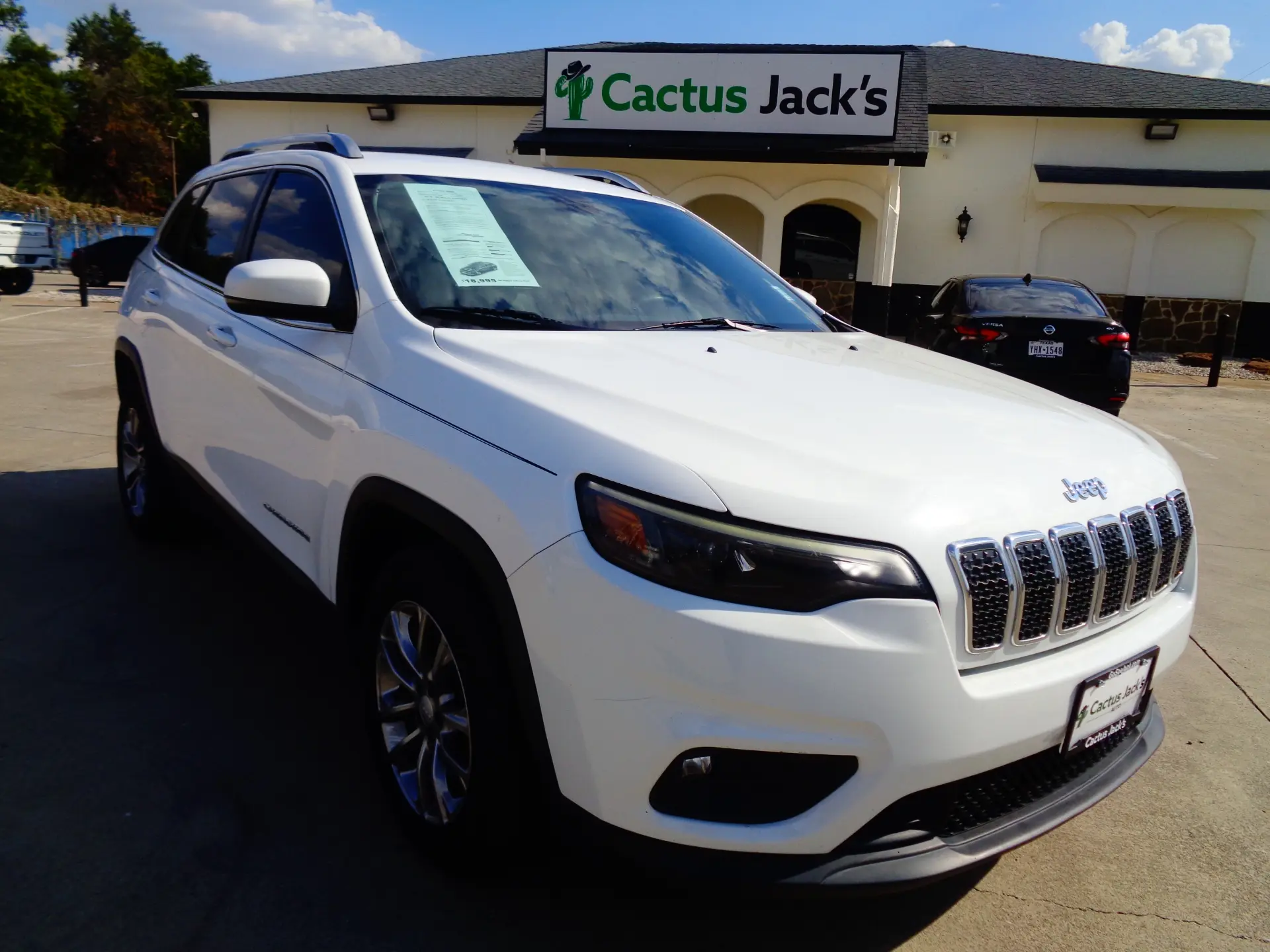 2020 Jeep Cherokee Latitude Plus photo 3