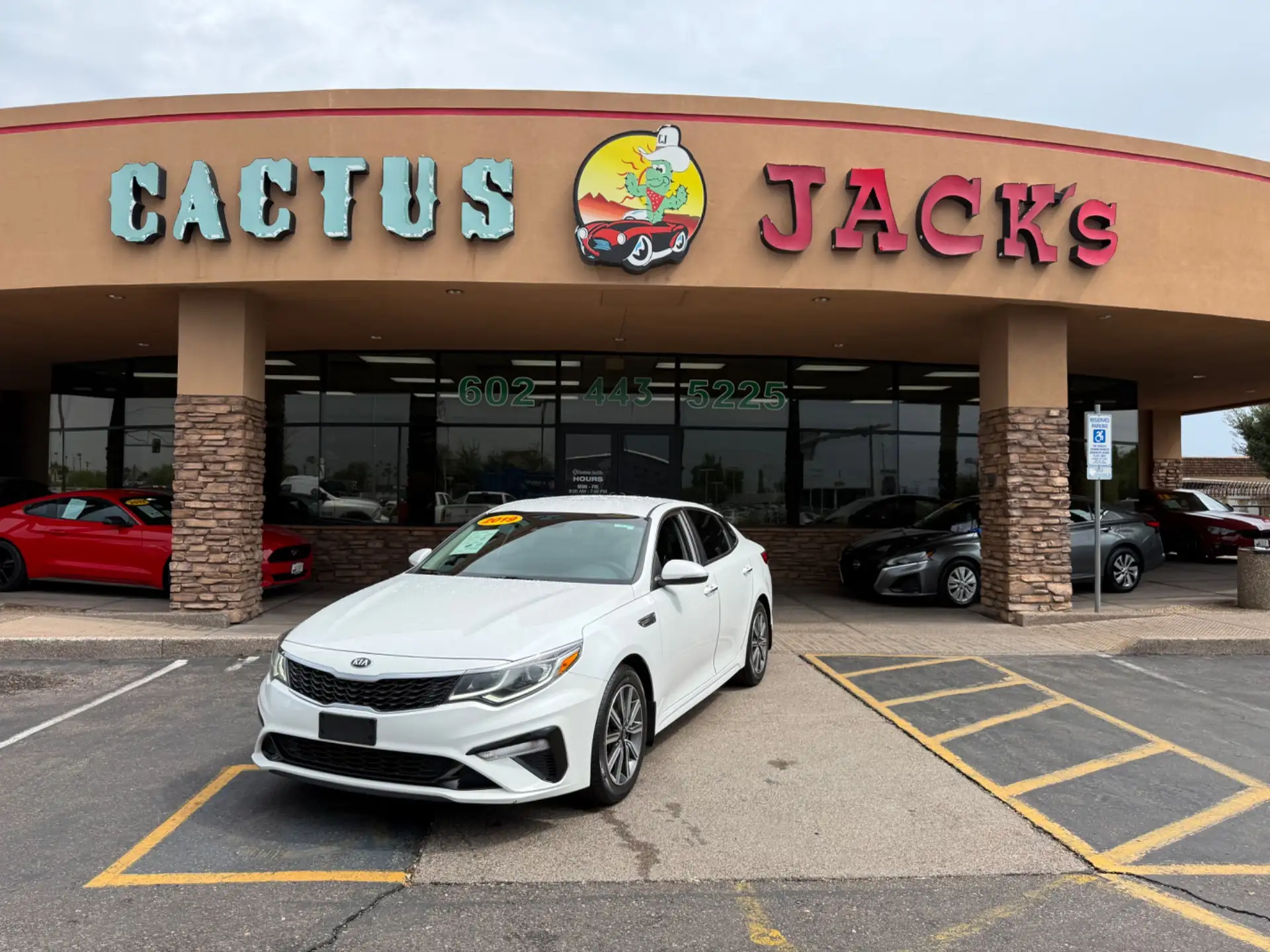 2019 Kia Optima LX AT's photo
