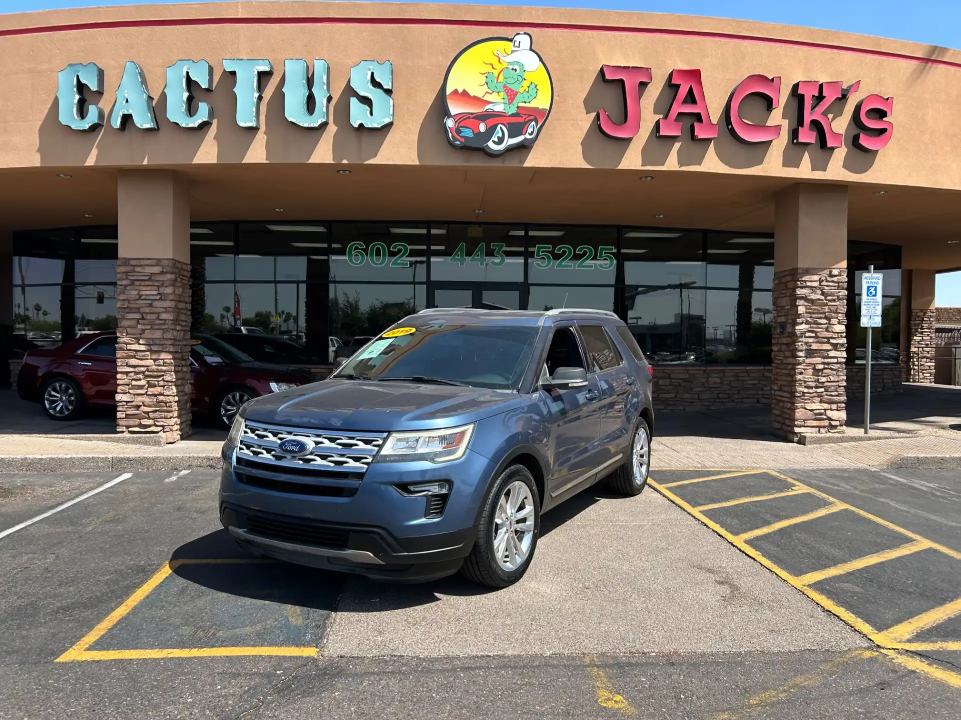 2019 Ford Explorer XLT FWD's photo