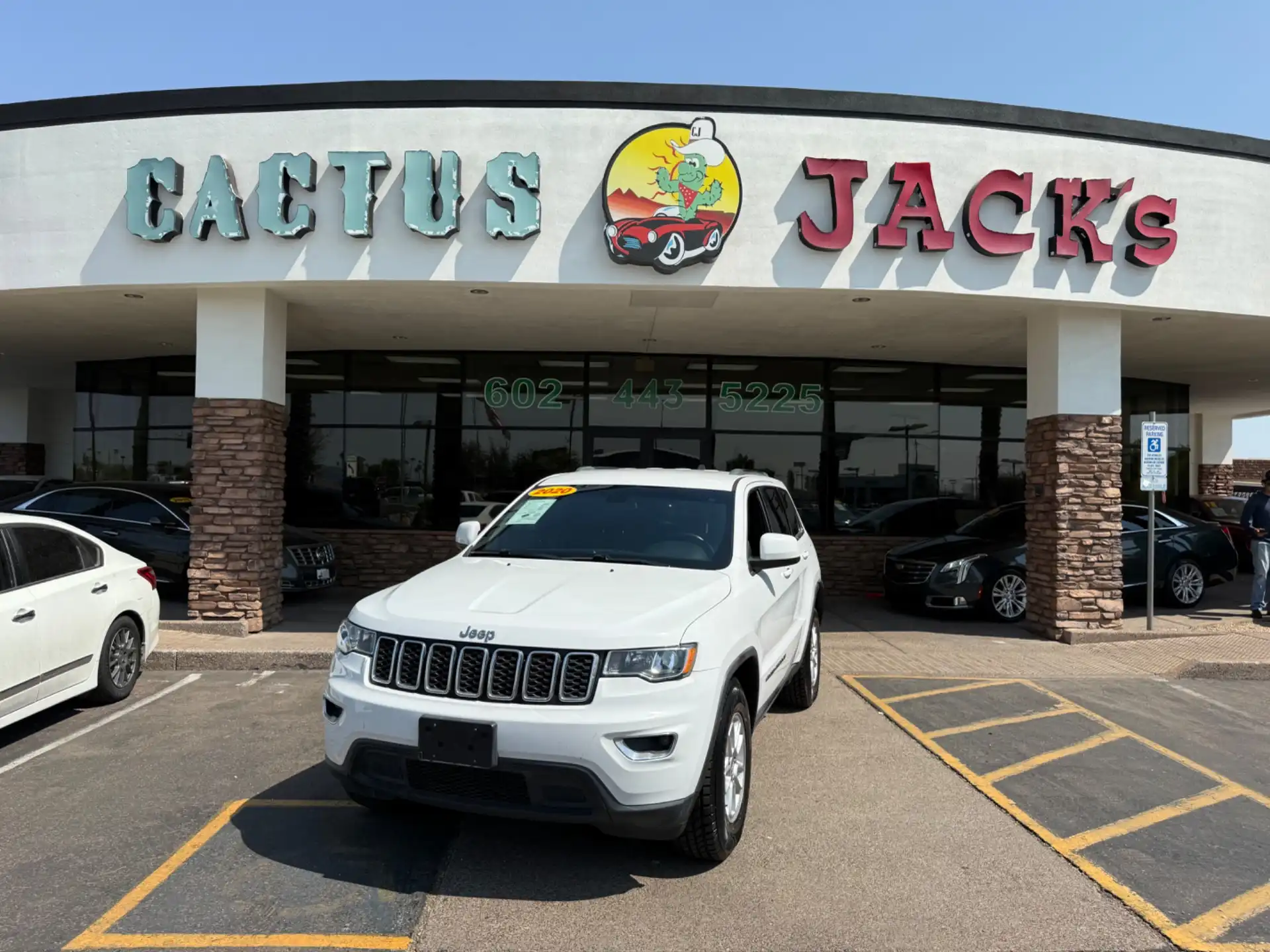 2020 Jeep Grand Cherokee Laredo E's photo
