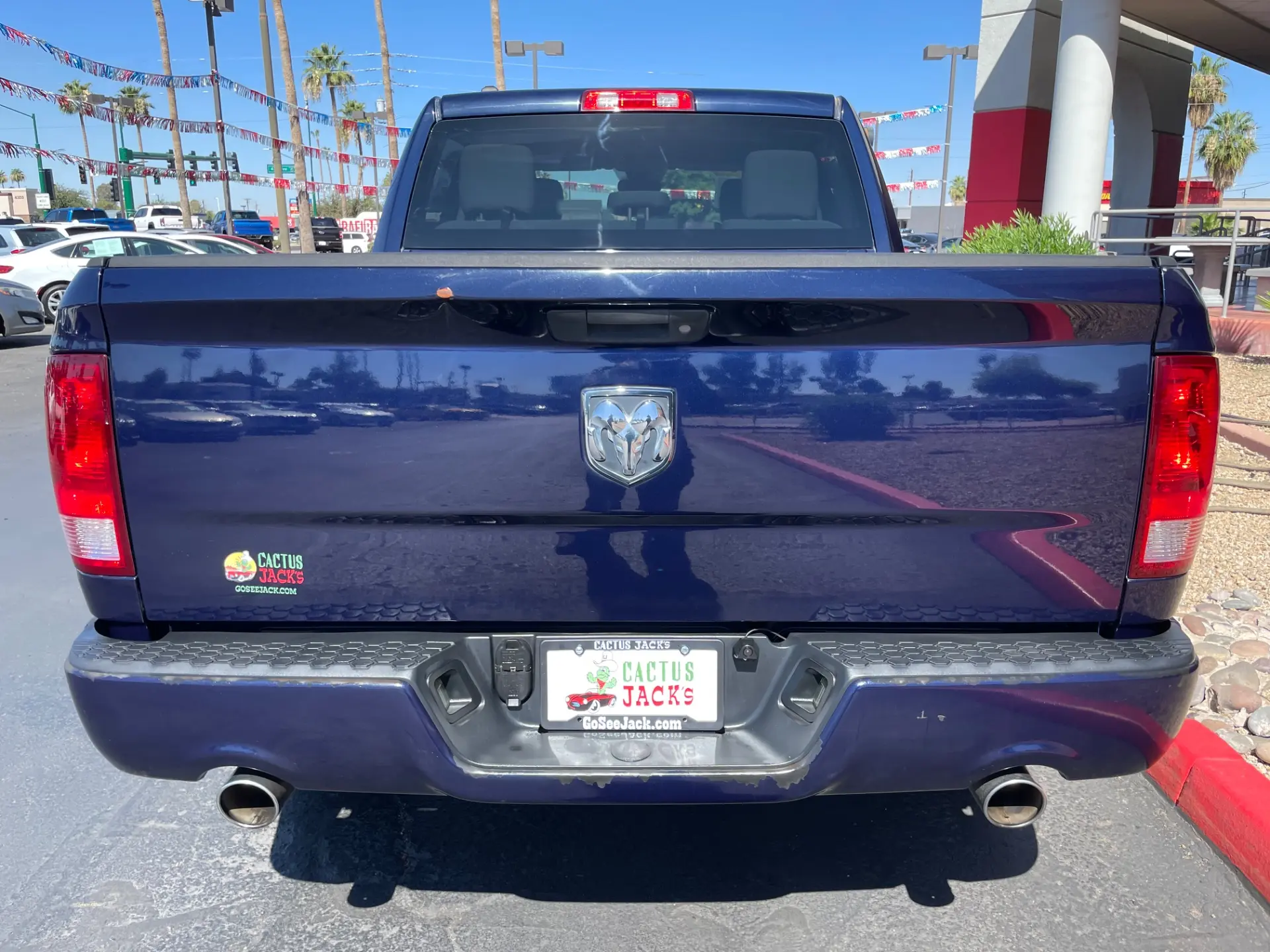 2014 RAM 1500 Express Crew Cab photo 5