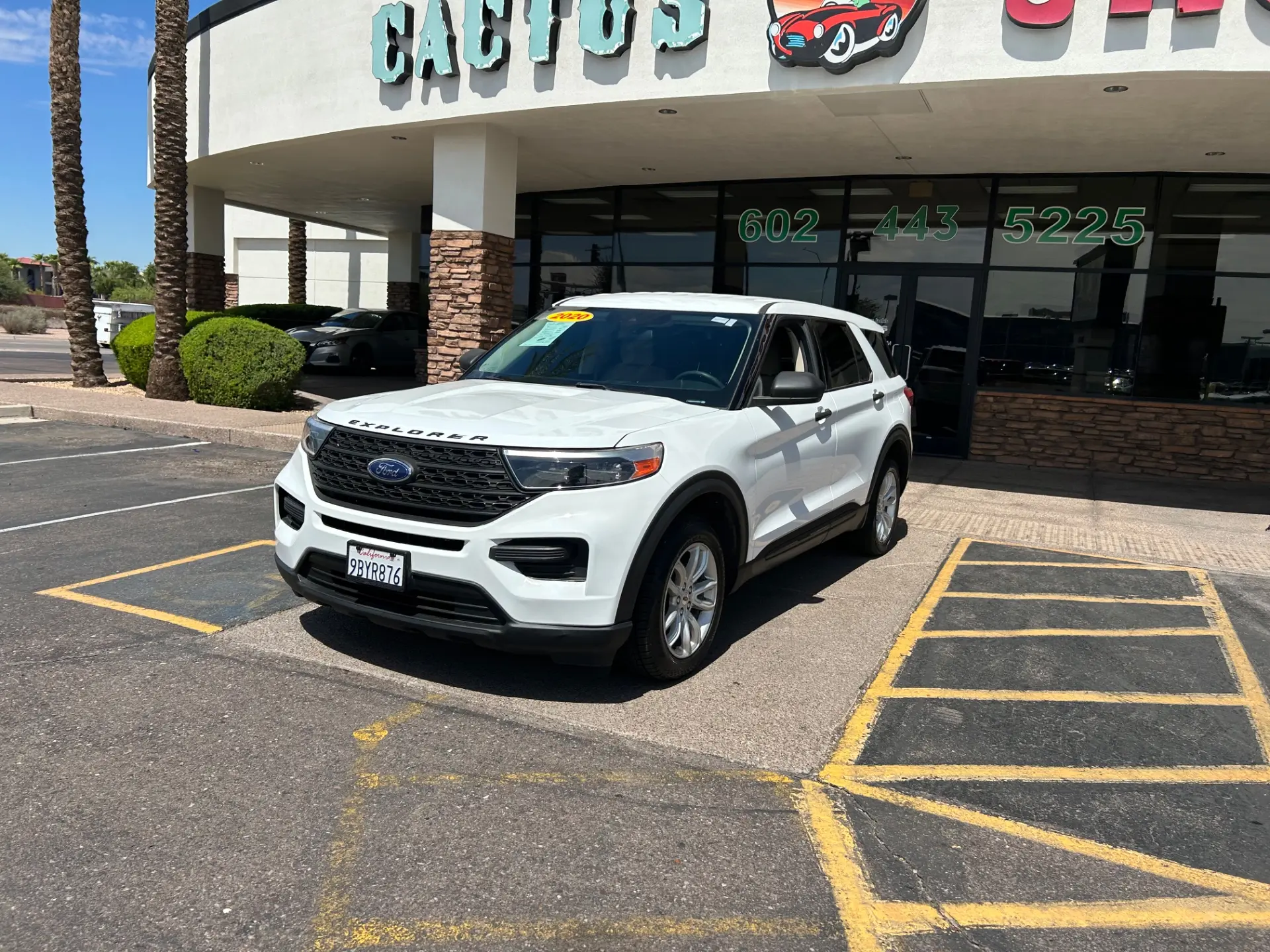 Vehicle Image 2