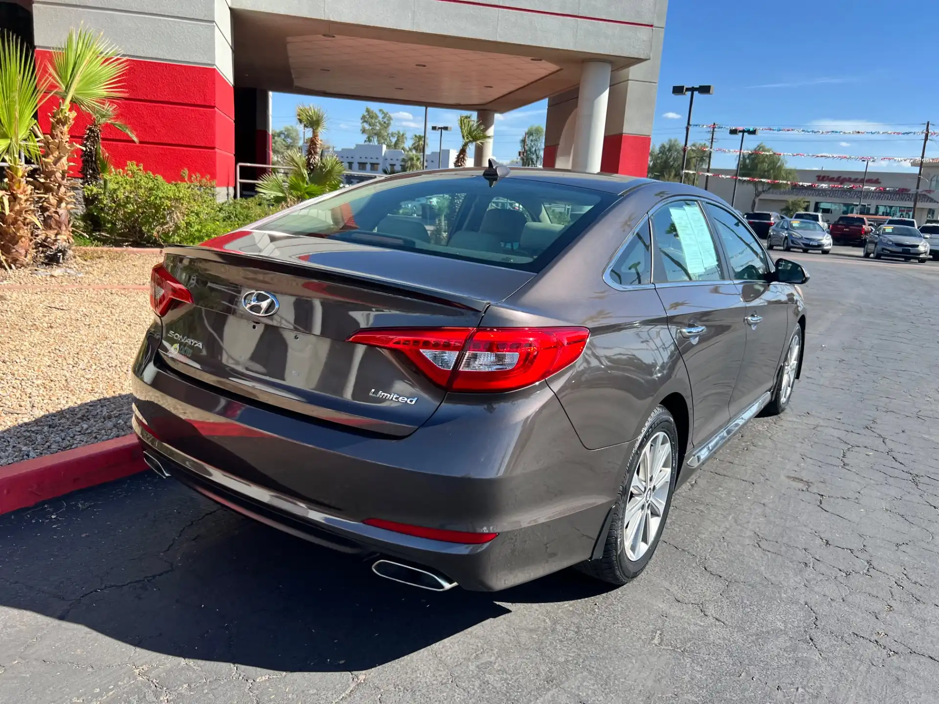 2016 Hyundai Sonata Limited PZEV's photo