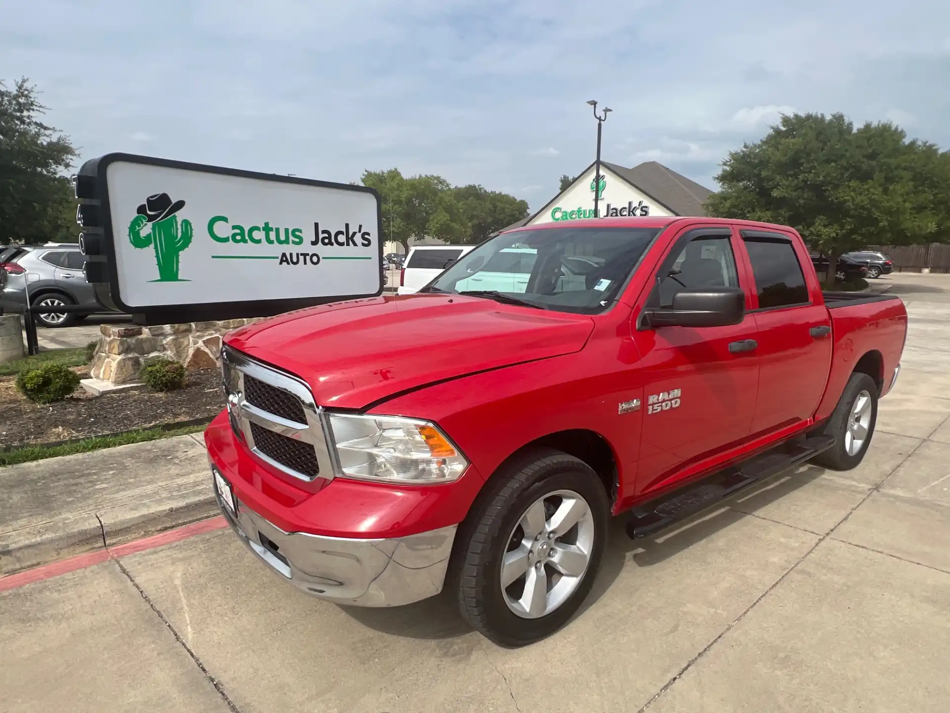 2014 RAM 1500 Tradesman 4x4 Crew Cab's photo