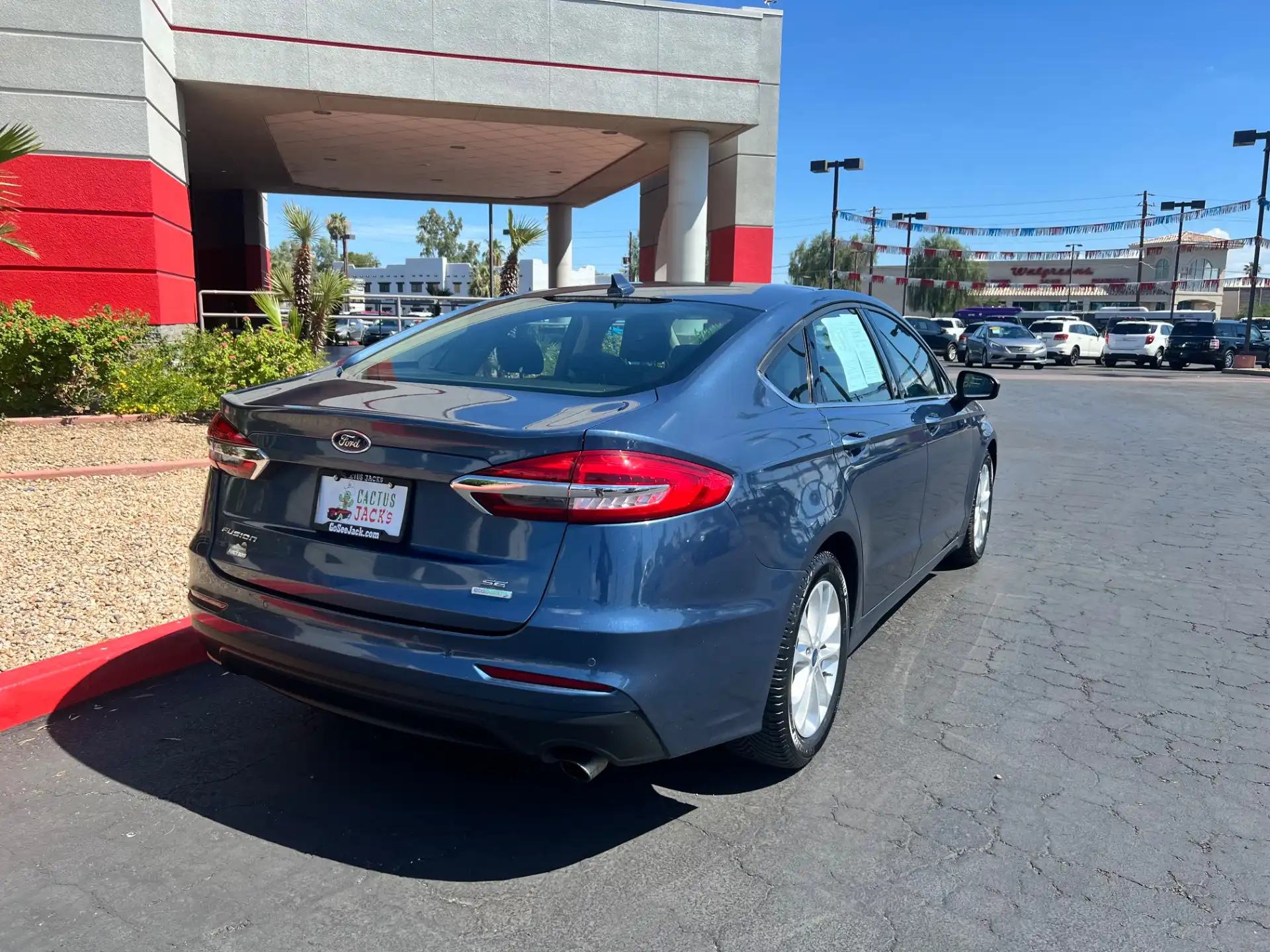 2019 Ford Fusion SE FWD's photo