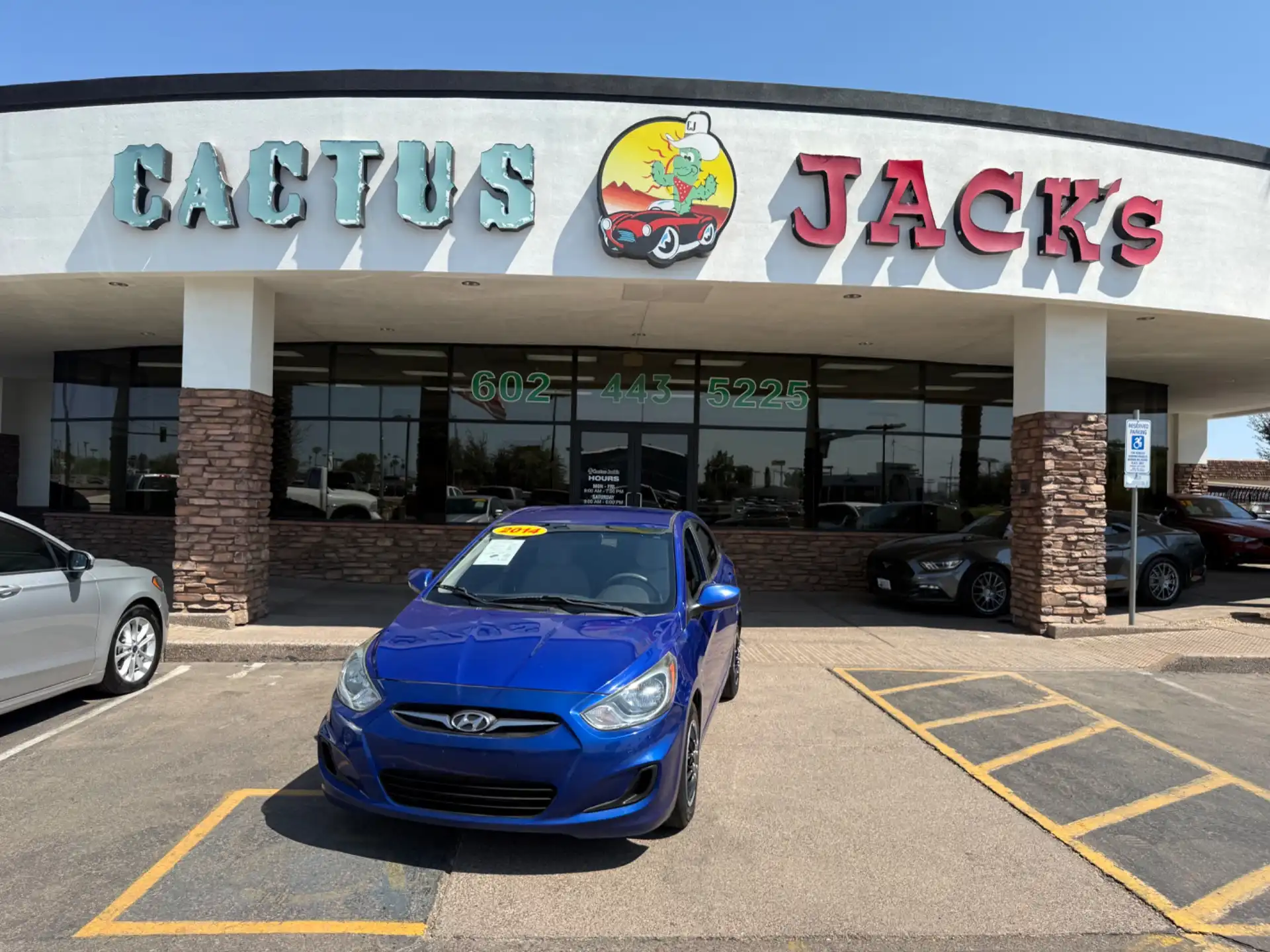 2014 Hyundai Accent GLS 4-Door 6-Speed Automatic's photo