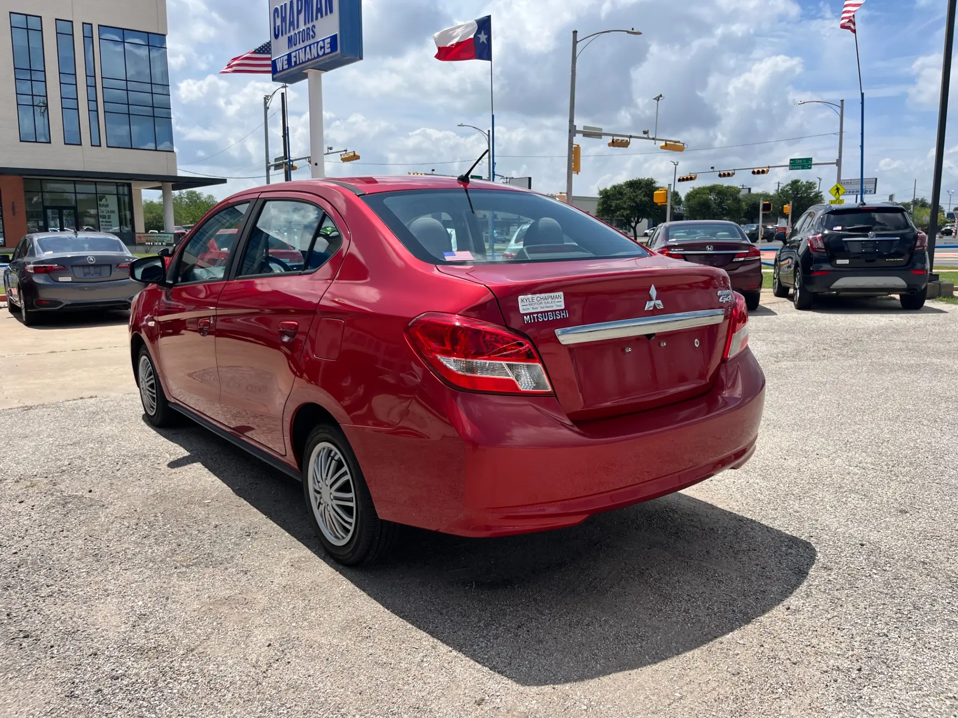 2019 Mitsubishi Mirage ES CVT photo 3