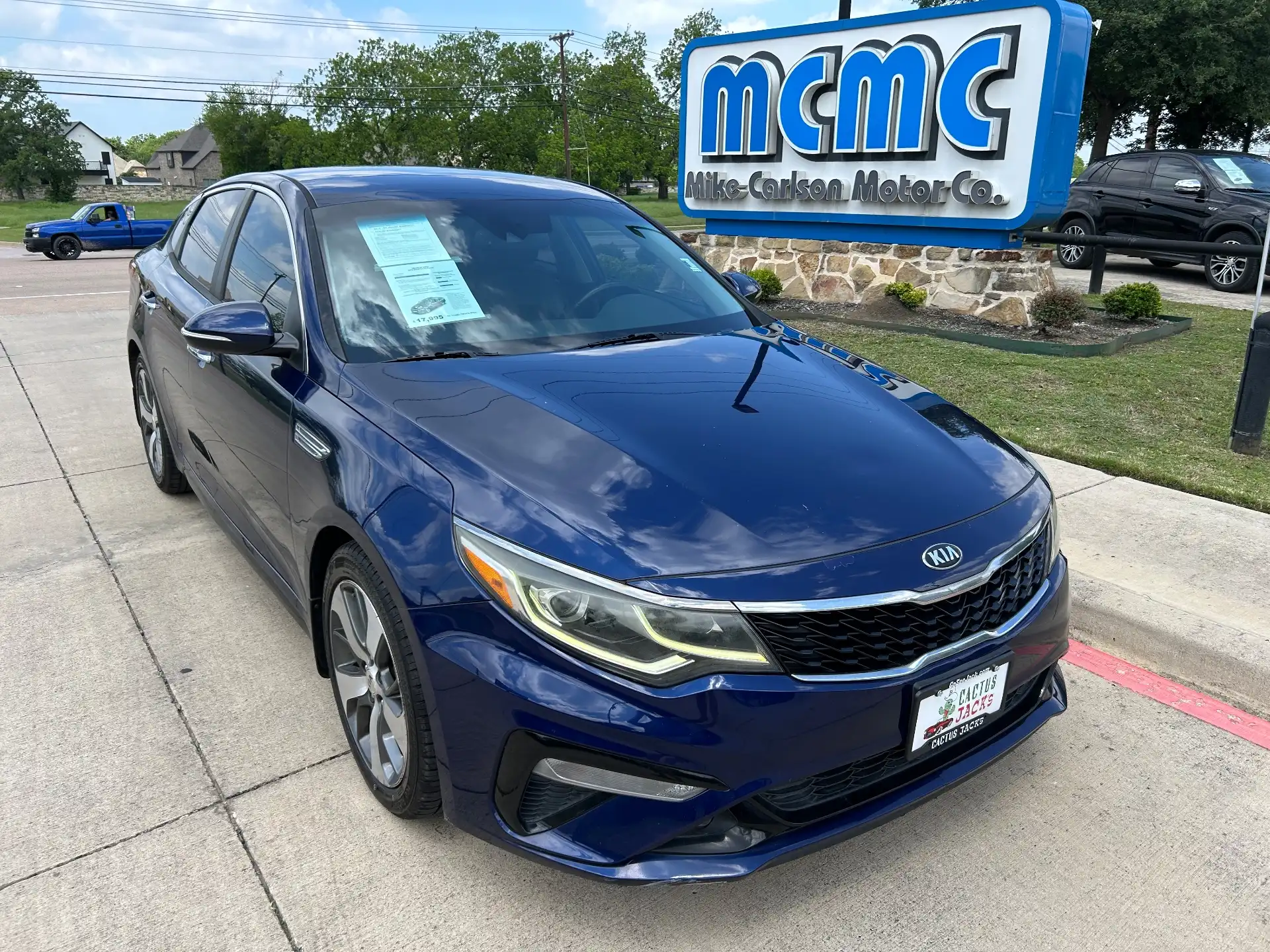 2019 Kia Optima S AT's photo