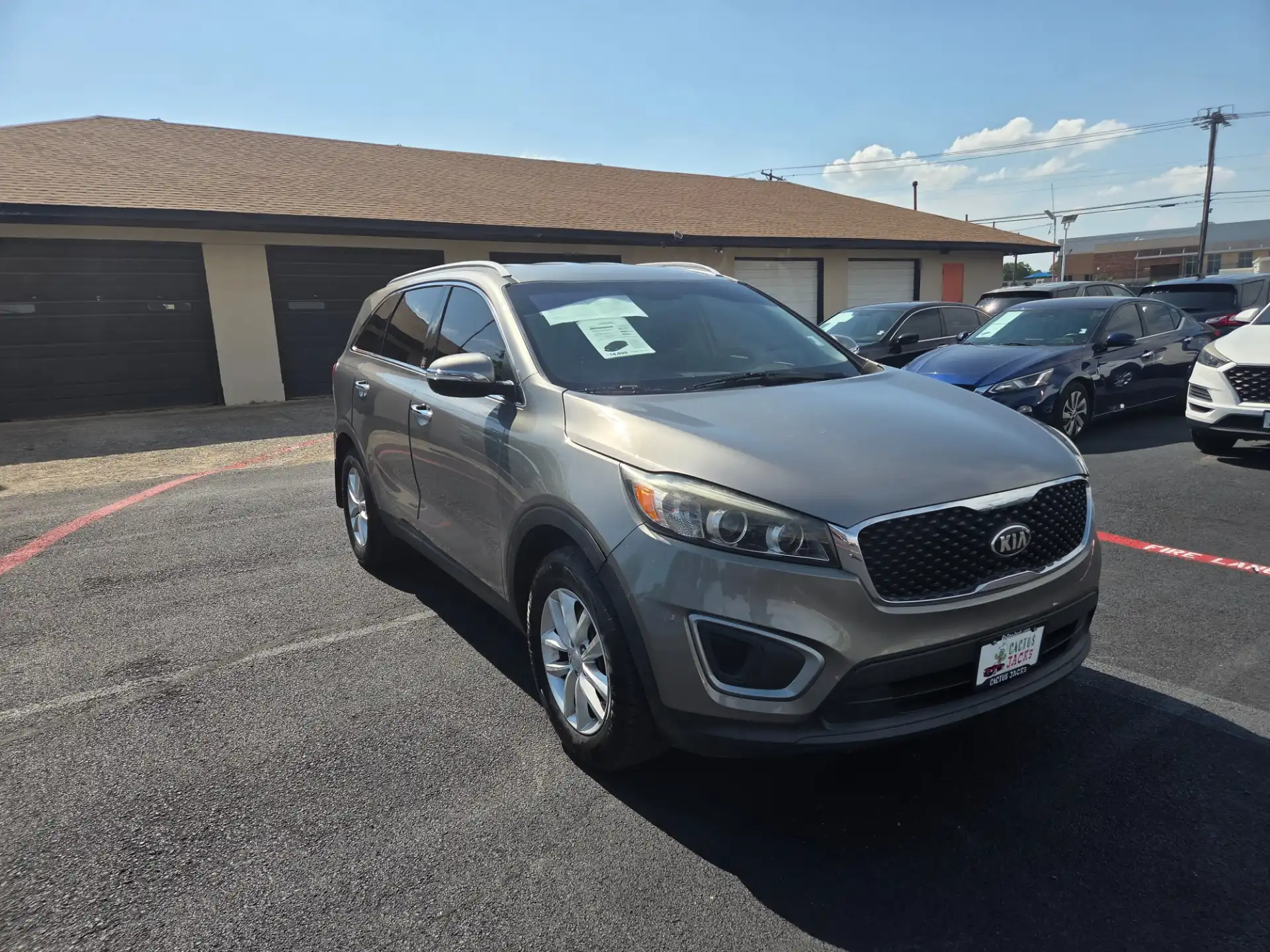 2017 Kia Sorento LX AT's photo
