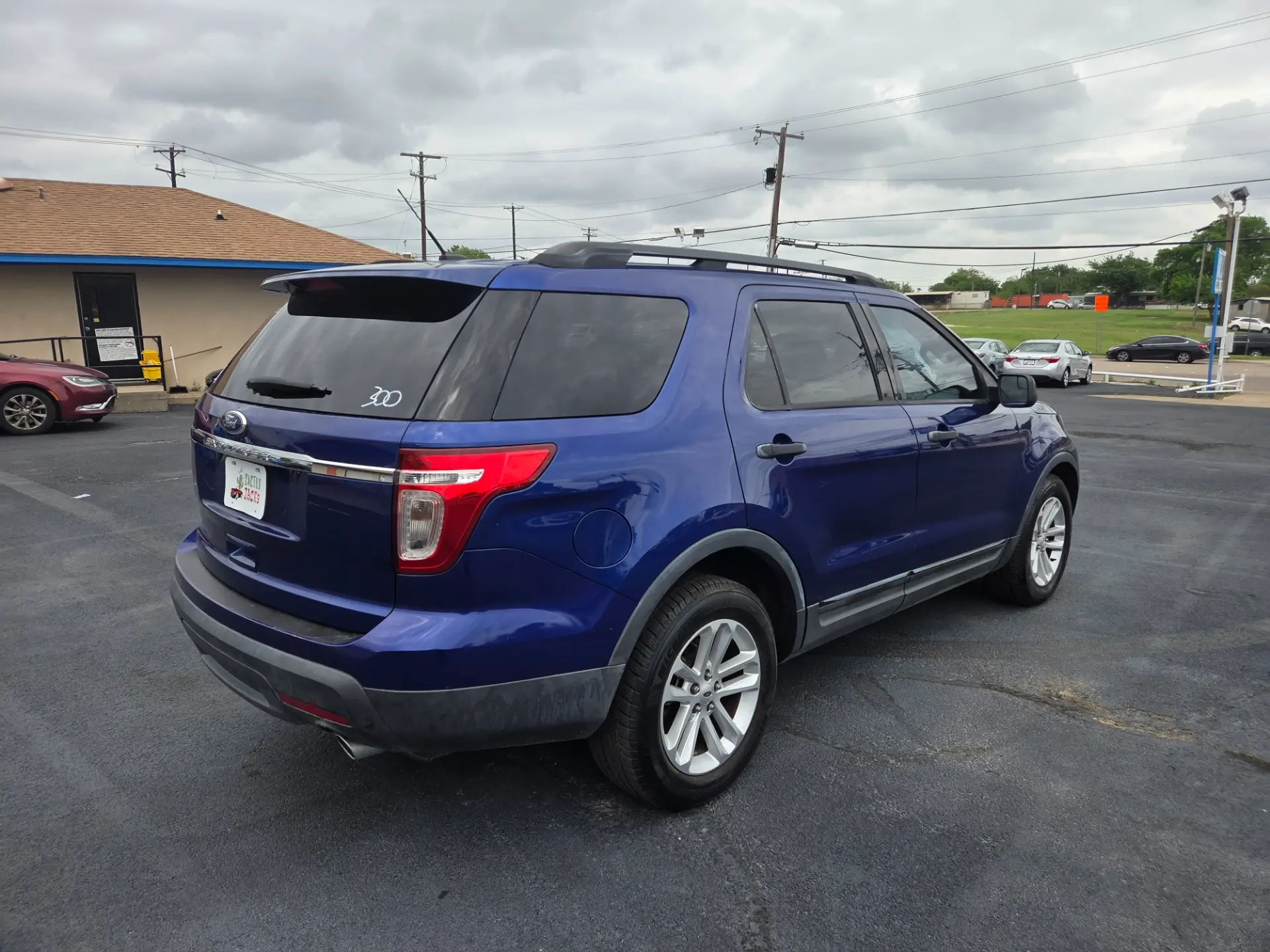 Vehicle Image 2
