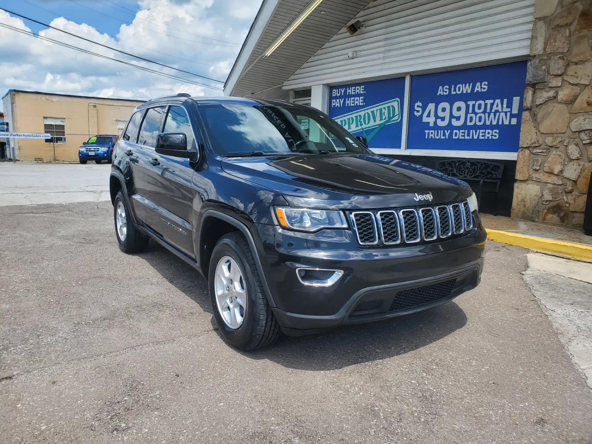 2017 Jeep Grand Cherokee Laredo E 4WD's photo