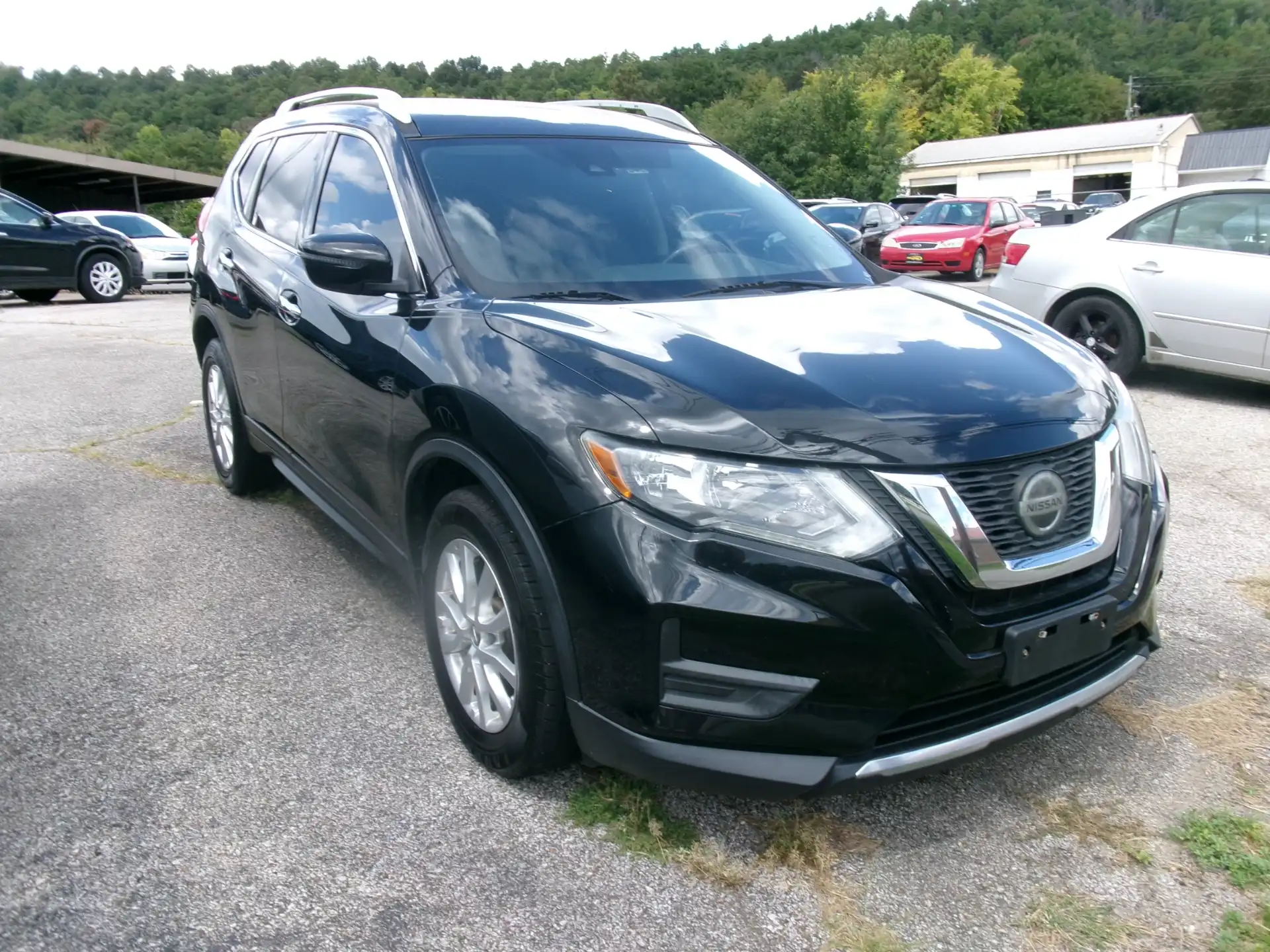 2020 Nissan Rogue S FWD's photo