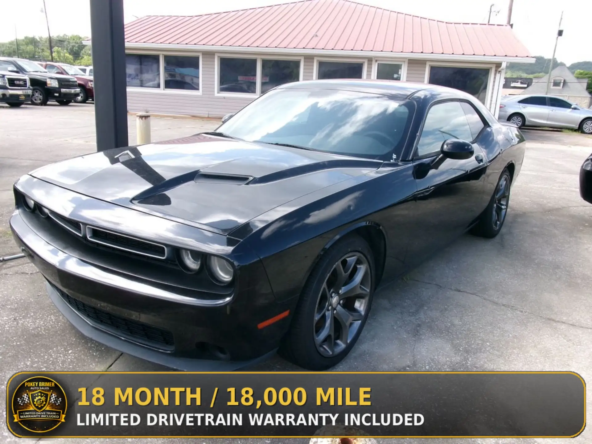 2015 Dodge Challenger SXT photo 1