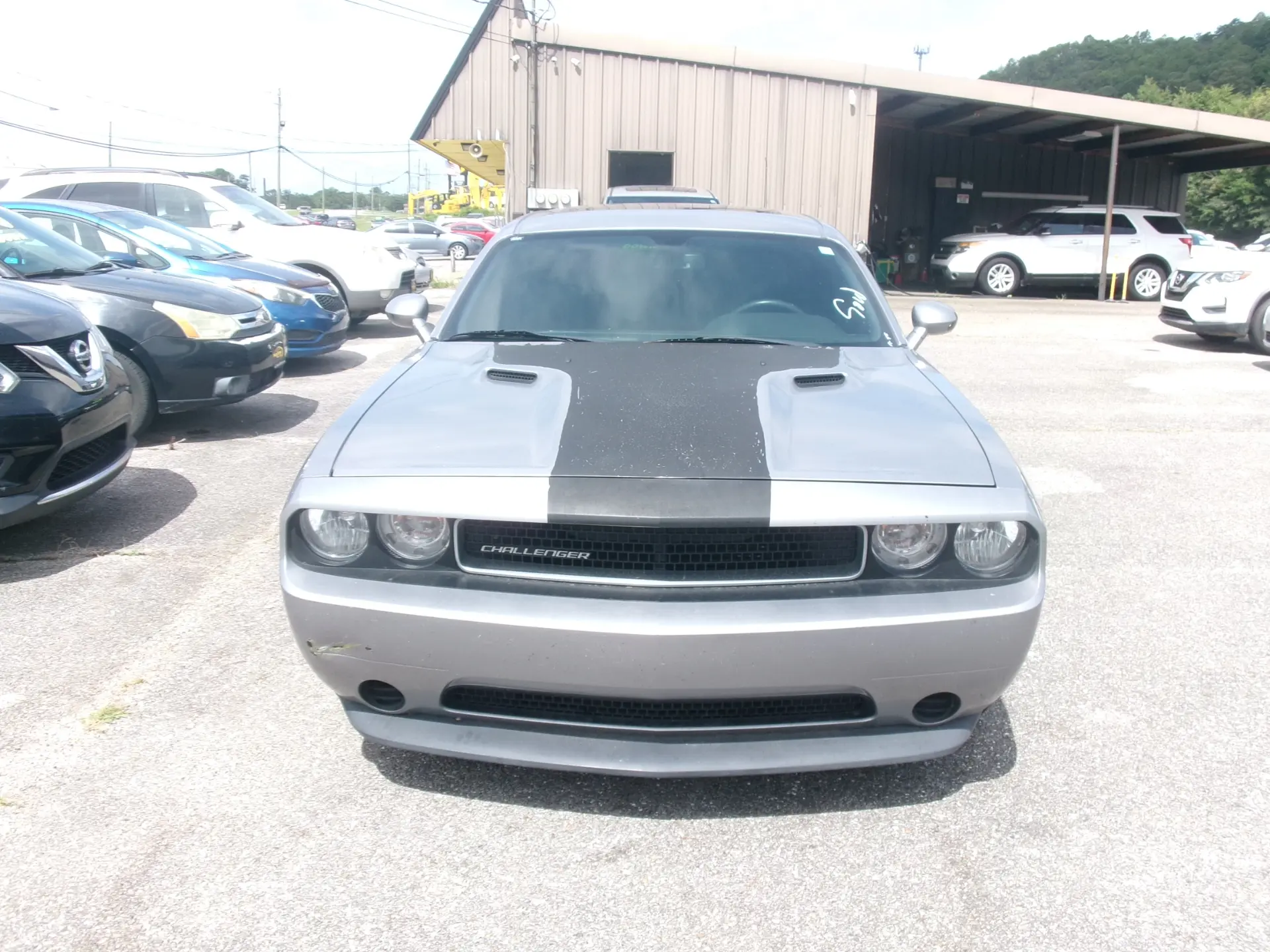 2014 Dodge Challenger SXT photo 3