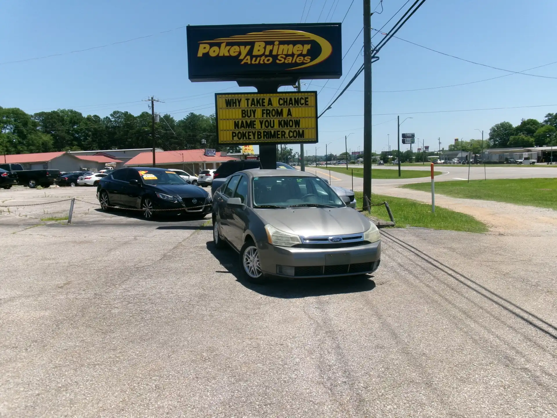 2009 Ford Focus SE's photo