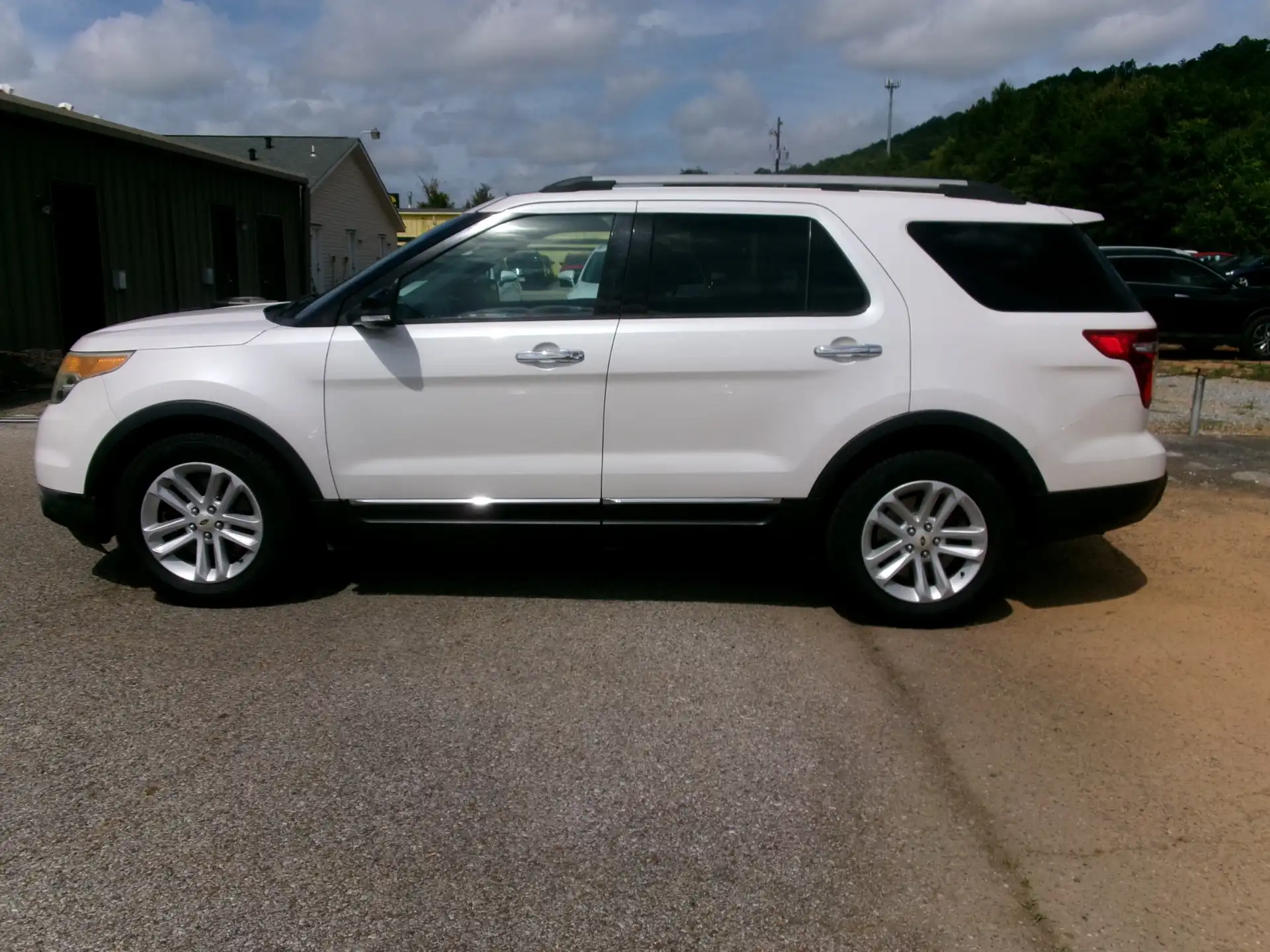2013 Ford Explorer XLT's photo