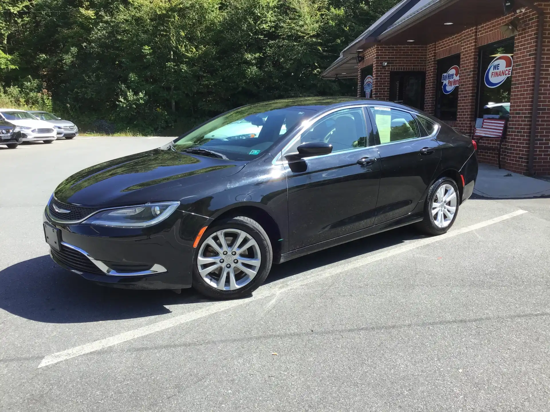 2015 Chrysler 200 Limited's photo