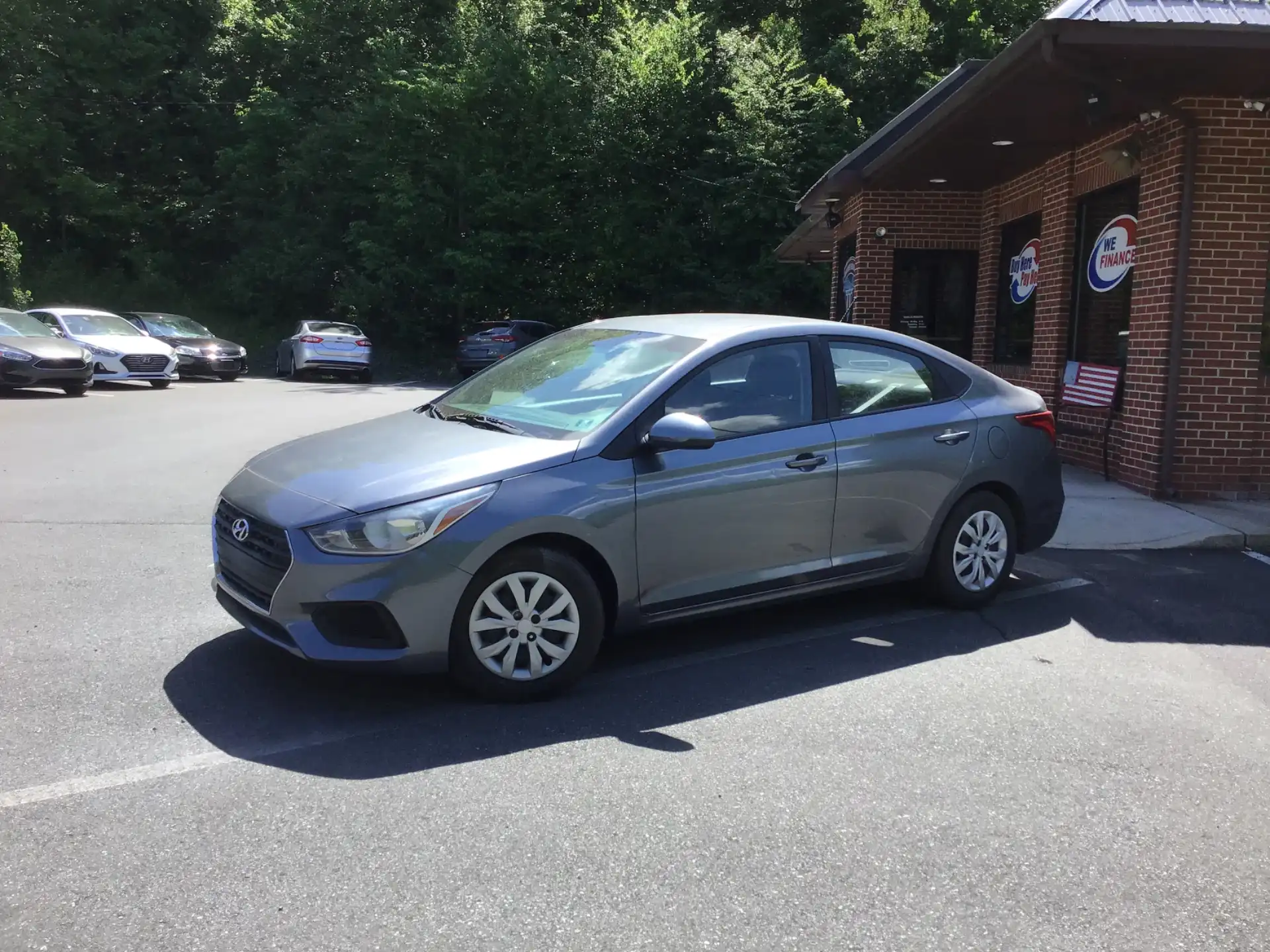 2019 Hyundai Accent SE 4-Door 6-Speed Automatic's photo