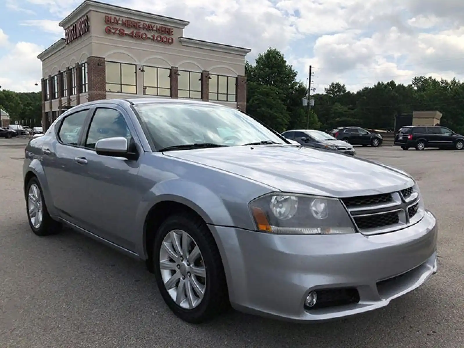 2014 Dodge Avenger SXT's photo