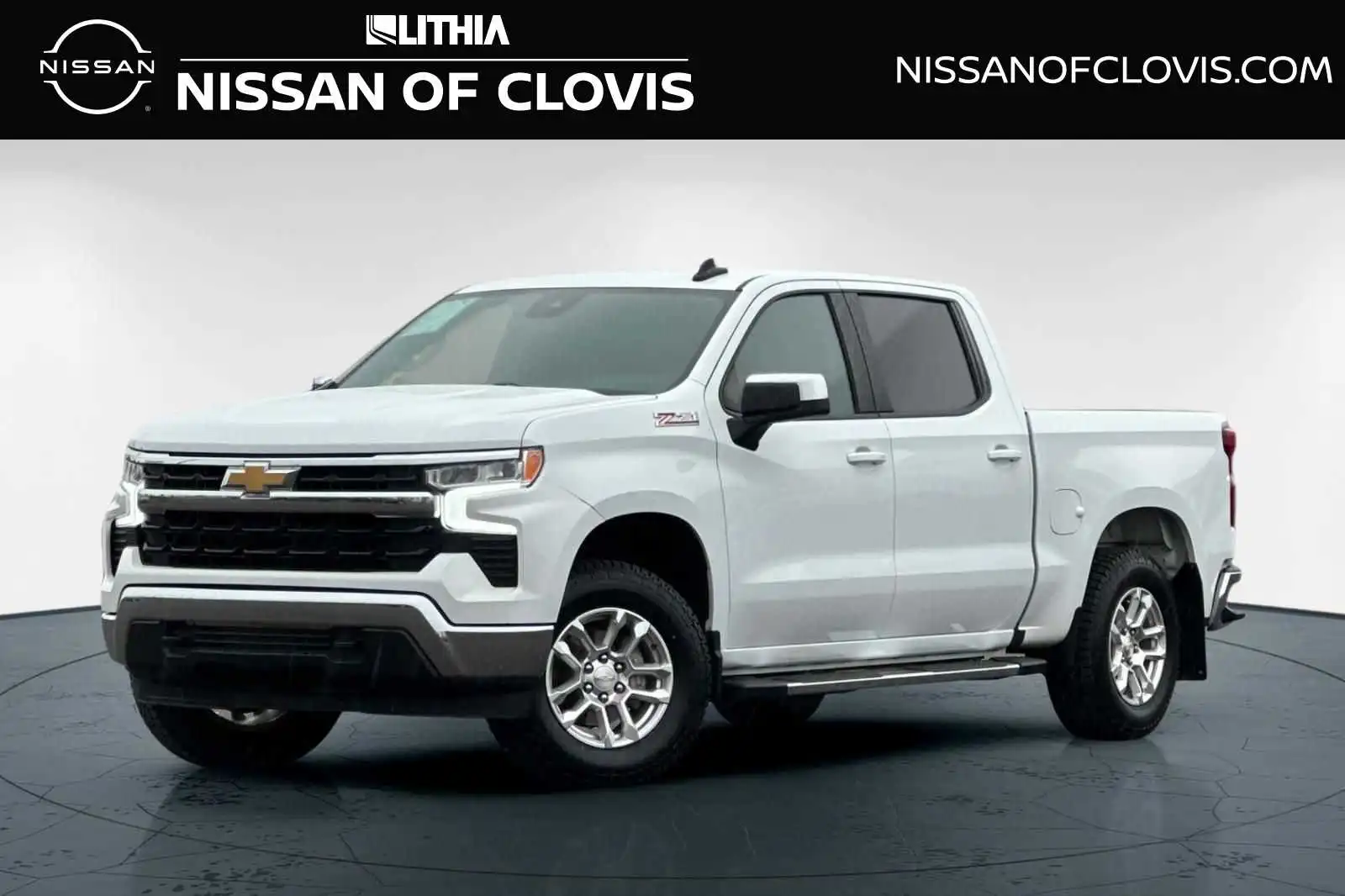 2022 Chevrolet Silverado 1500 LT 4X4 Crew Cab Short Box's photo