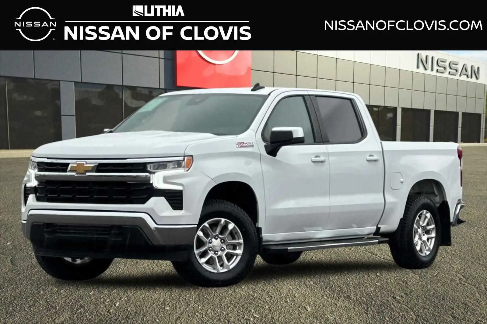 2022 Chevrolet Silverado 1500 LT 4X4 Crew Cab Short Box's photo