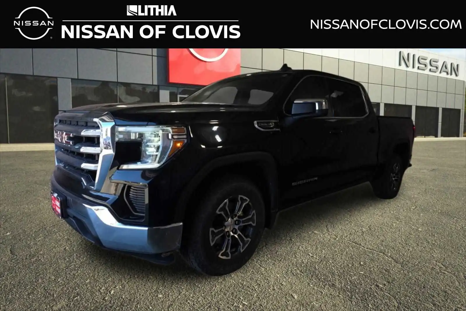 2019 GMC Sierra 2WD Crew Cab Short Box SLE's photo