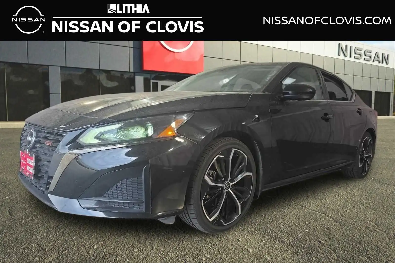 2024 Nissan Altima 2.5 SR's photo