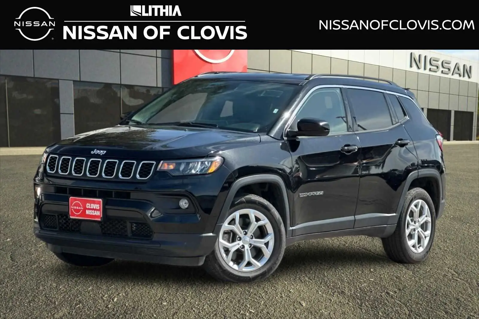 2024 Jeep Compass Latitude 4WD photo 1