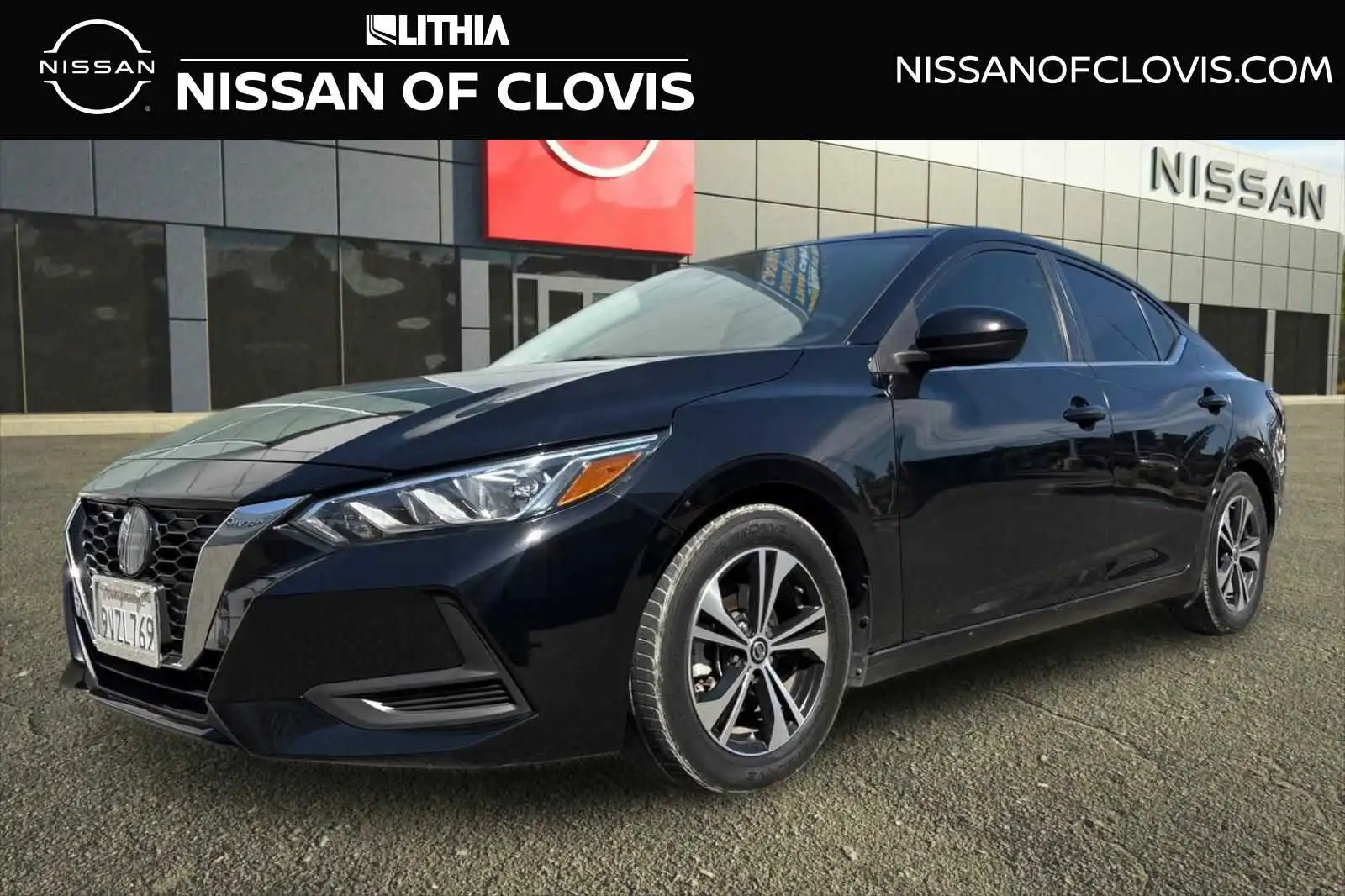 2023 Nissan Sentra SV CVT's photo
