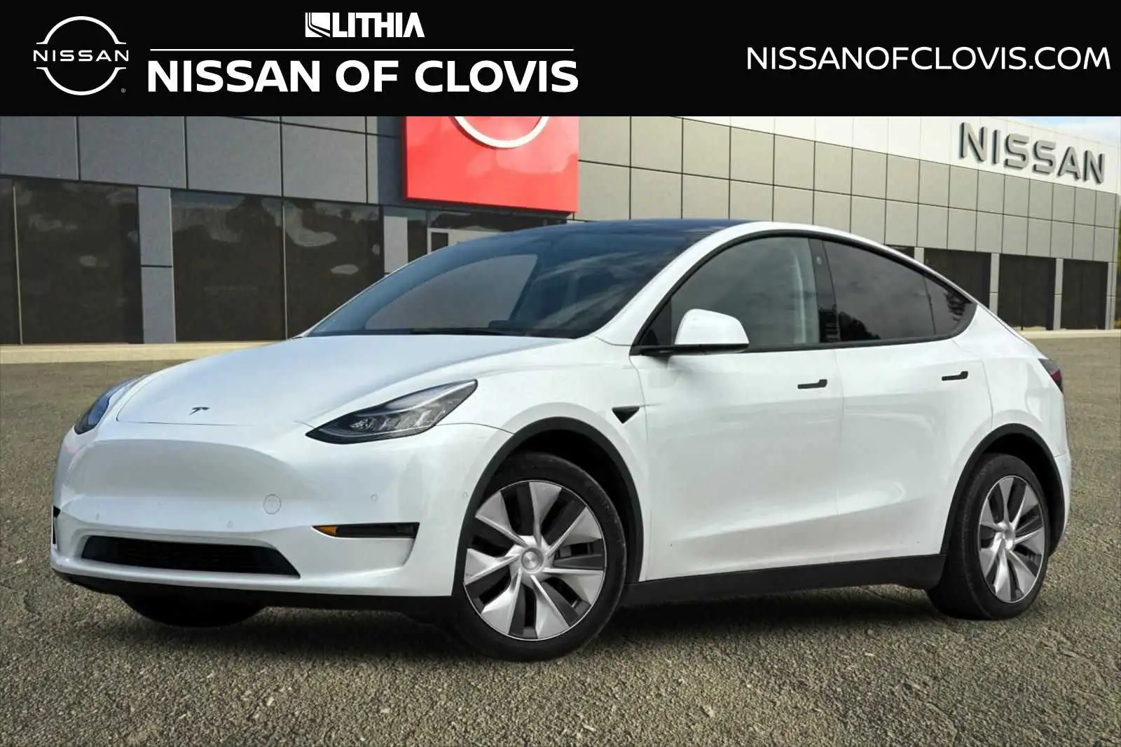 2022 Tesla Model Y Long Range Dual Motor All-Wheel Drive's photo