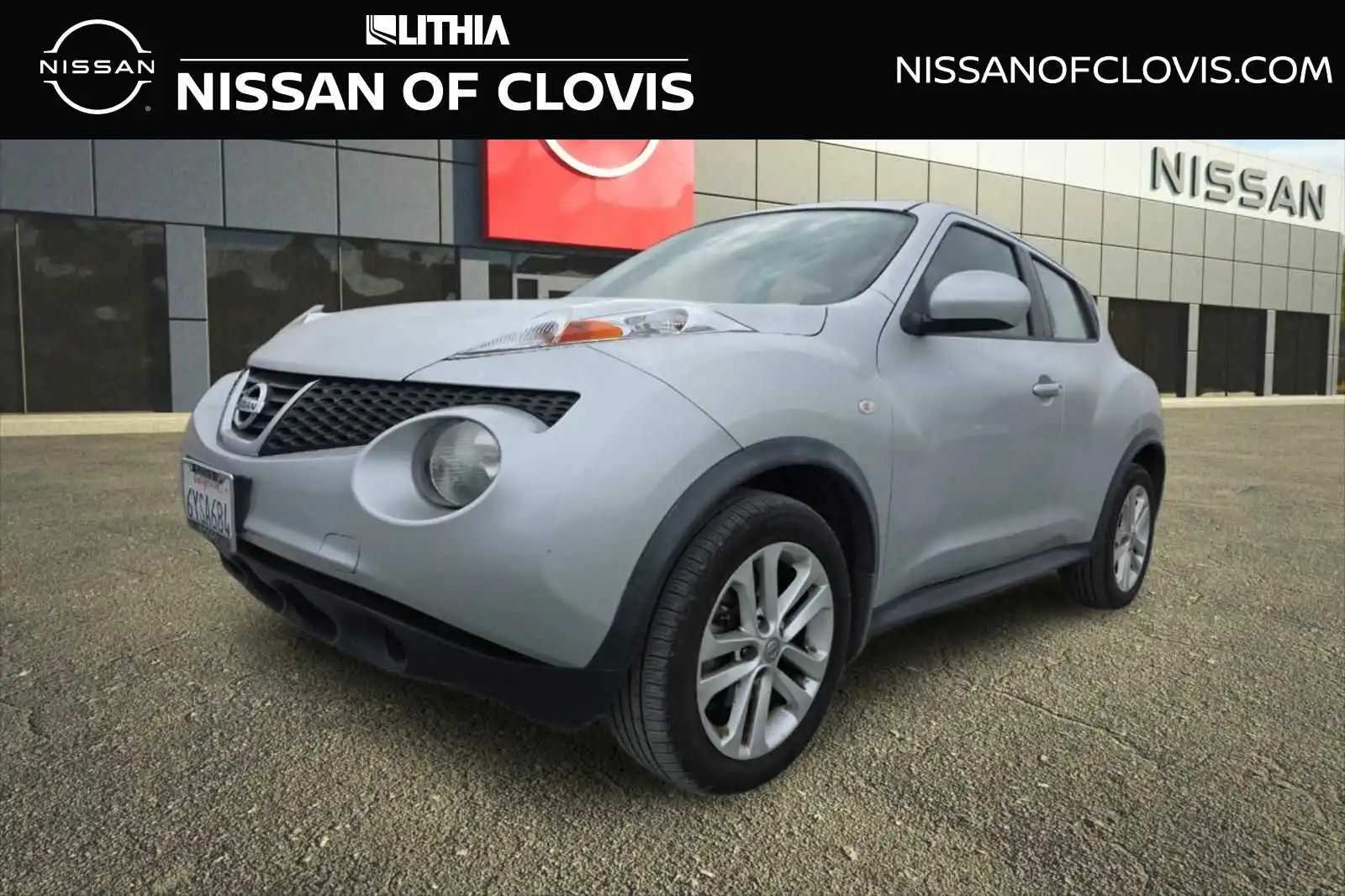 2013 Nissan Juke S FWD CVT's photo