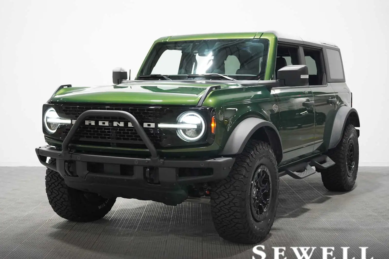 2023 Ford Bronco Wildtrak 4WD photo 1