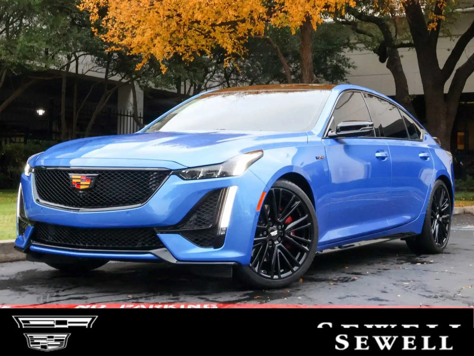 2024 Cadillac CT5 V-Series's photo