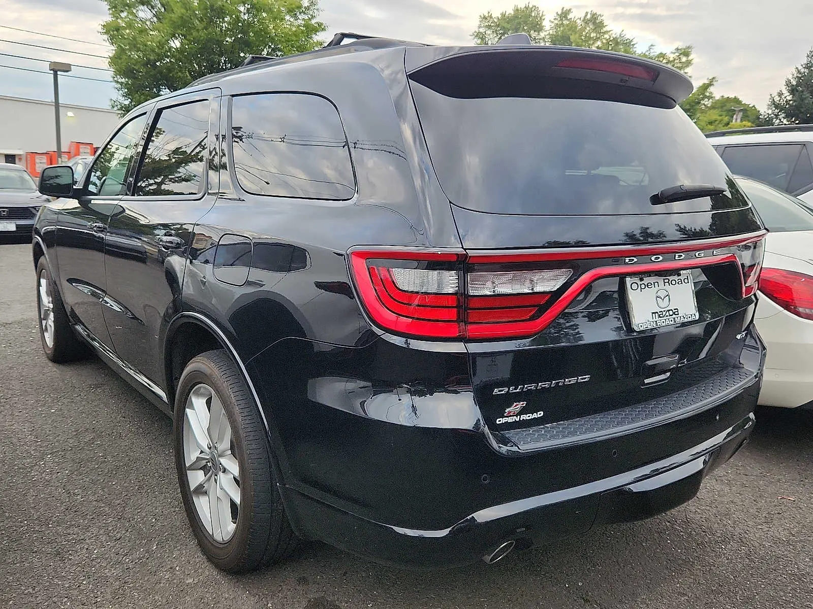 2024 Dodge Durango GT AWD Plus photo 3