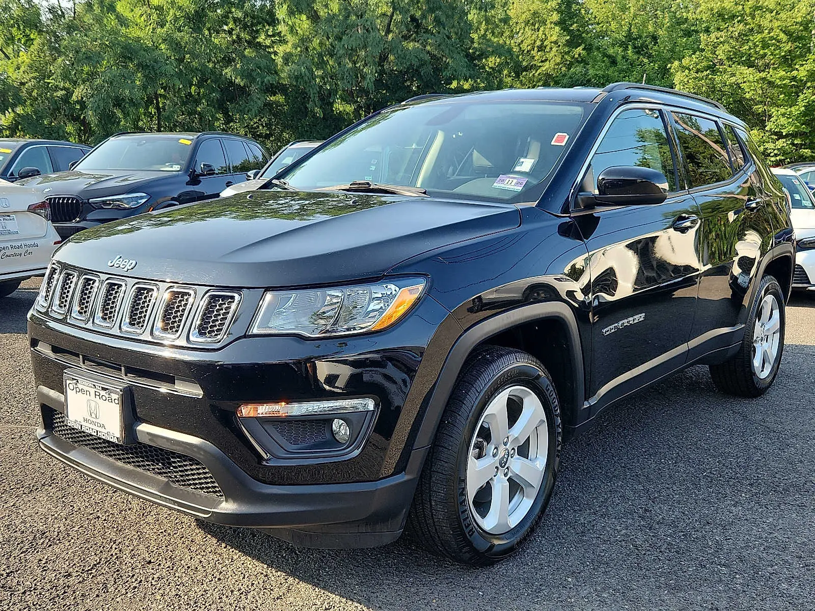 2018 Jeep Compass Latitude 4X4 photo 3
