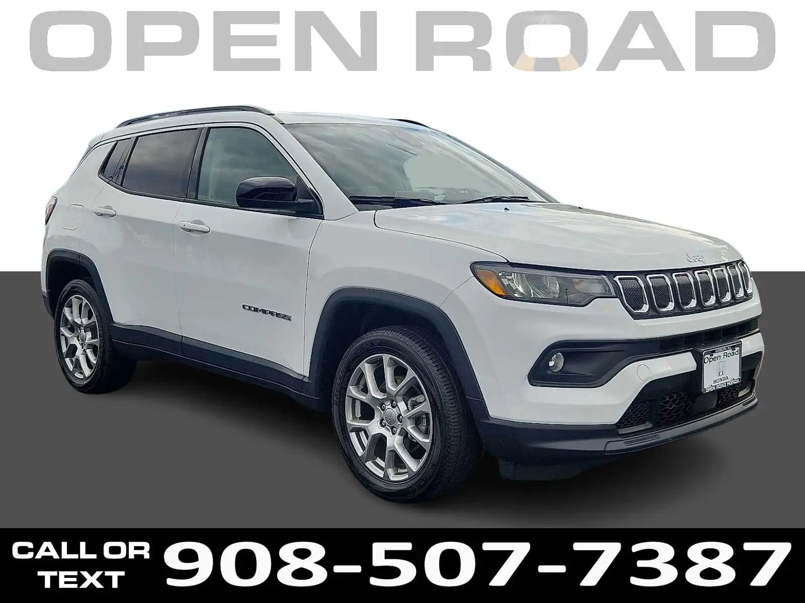 2022 Jeep Compass Latitude Lux 4WD's photo