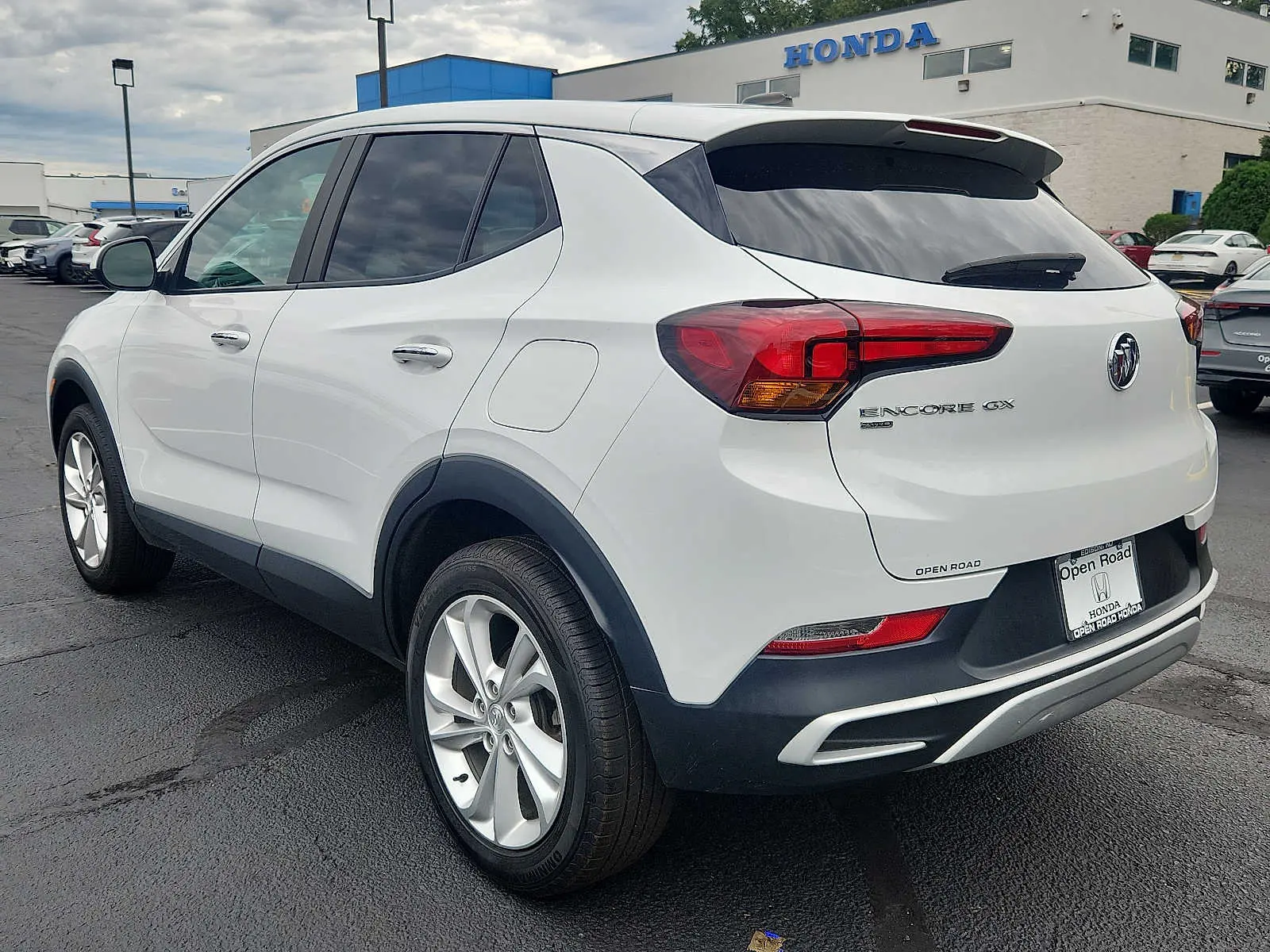 2023 Buick Encore GX Preferred AWD photo 4