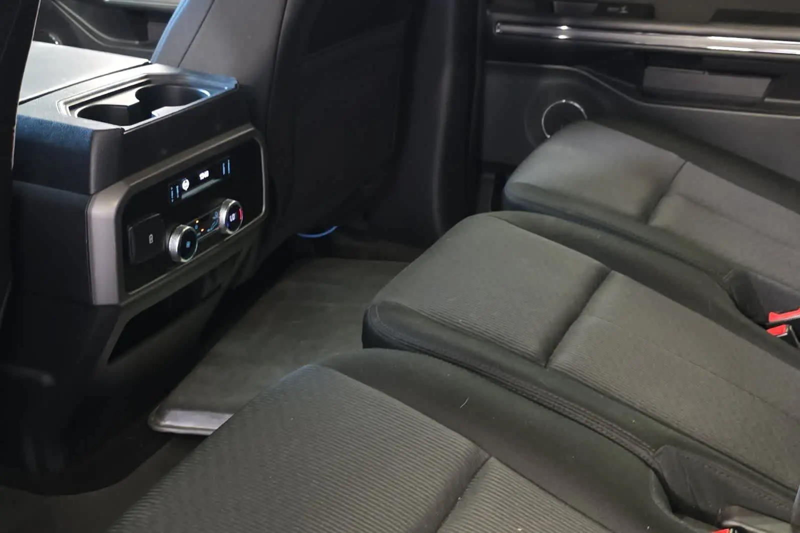 2020 Ford Expedition XLT 4x4 photo 5