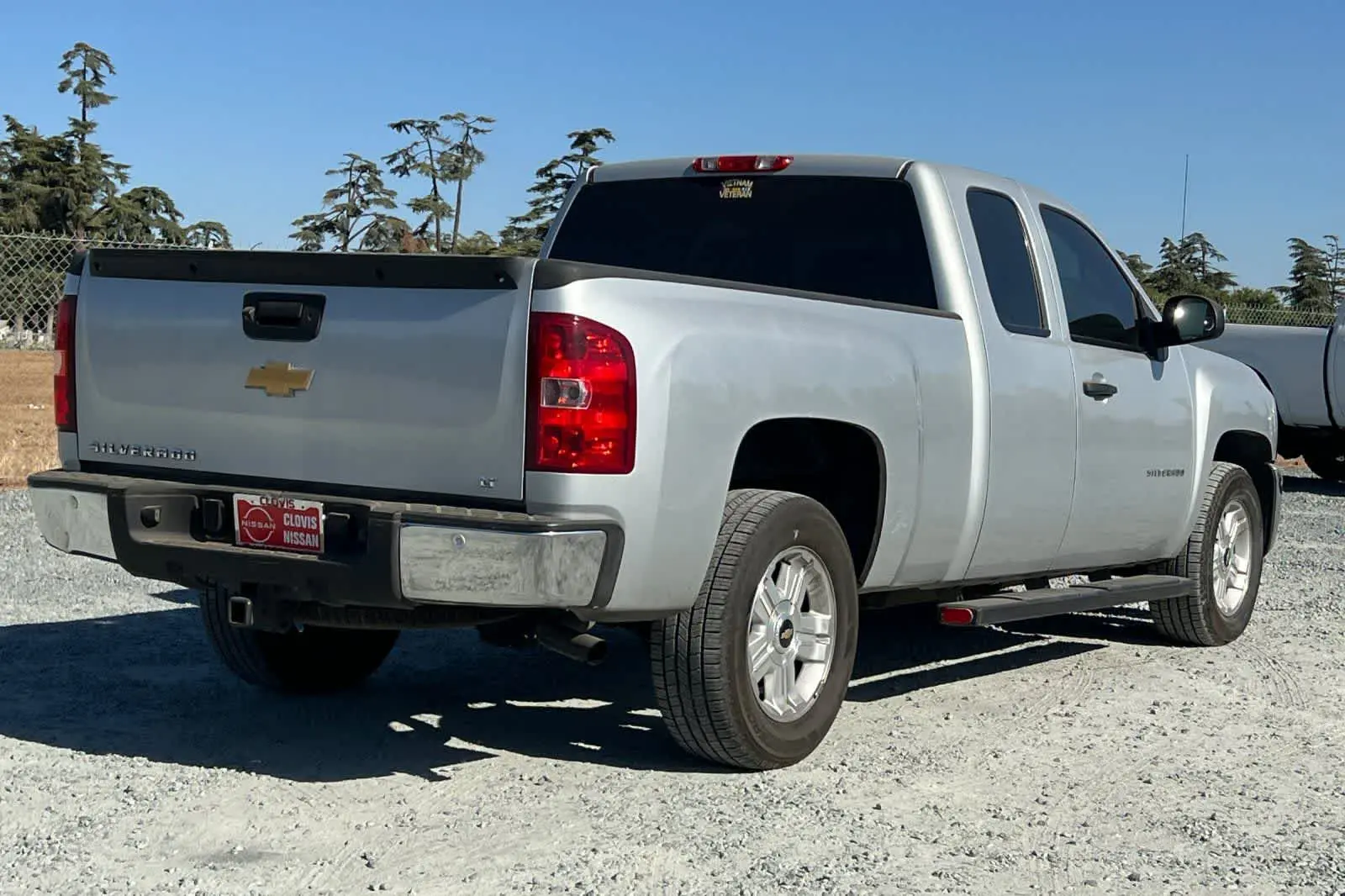 2013 Chevrolet Silverado 1500 LT Extended Cab LWB photo 3