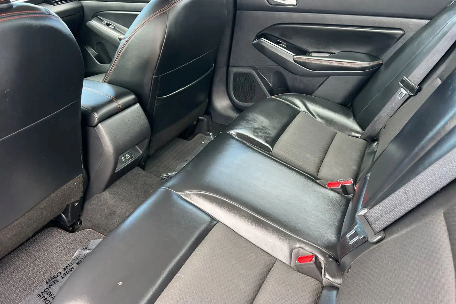2024 Nissan Altima 2.5 SR photo 5