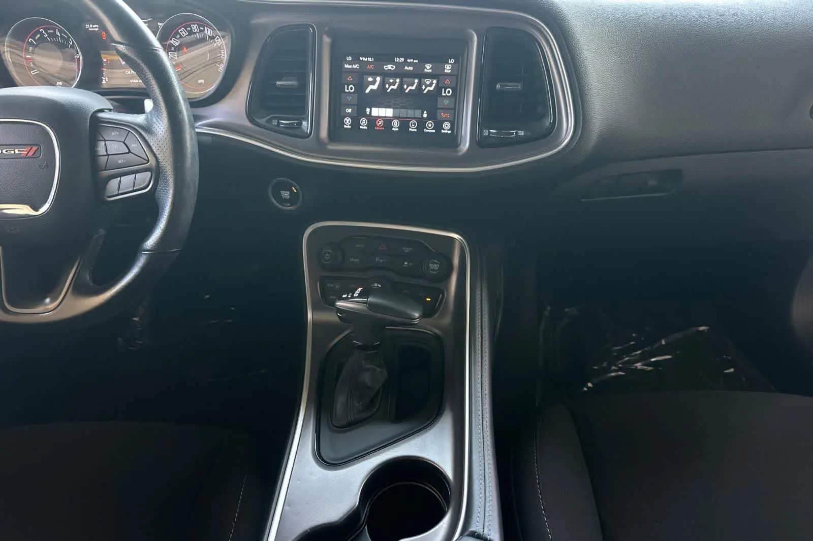 2020 Dodge Challenger GT Auto photo 4